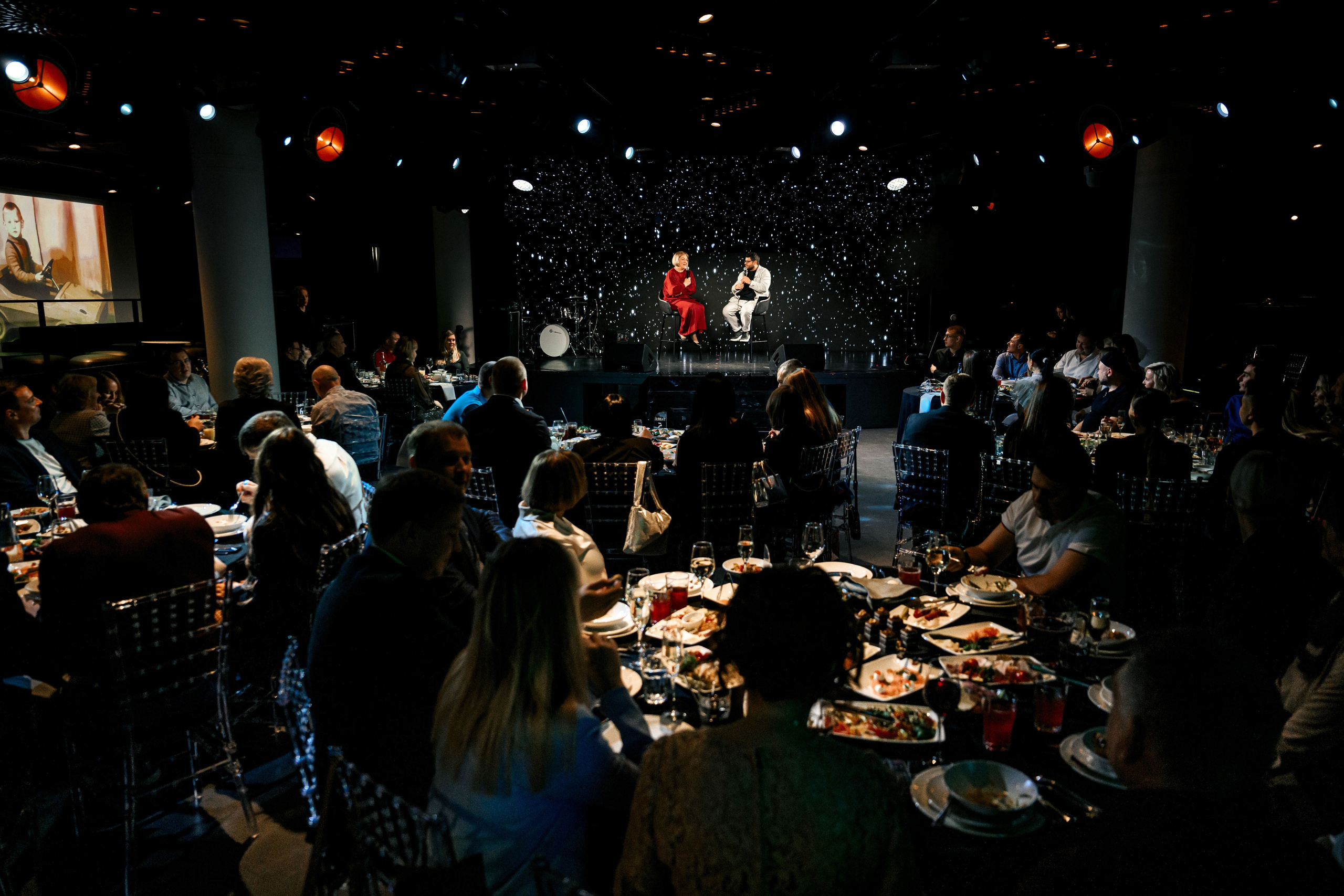 Happy Birthday. Максим Комаров — Профессиональный фотограф