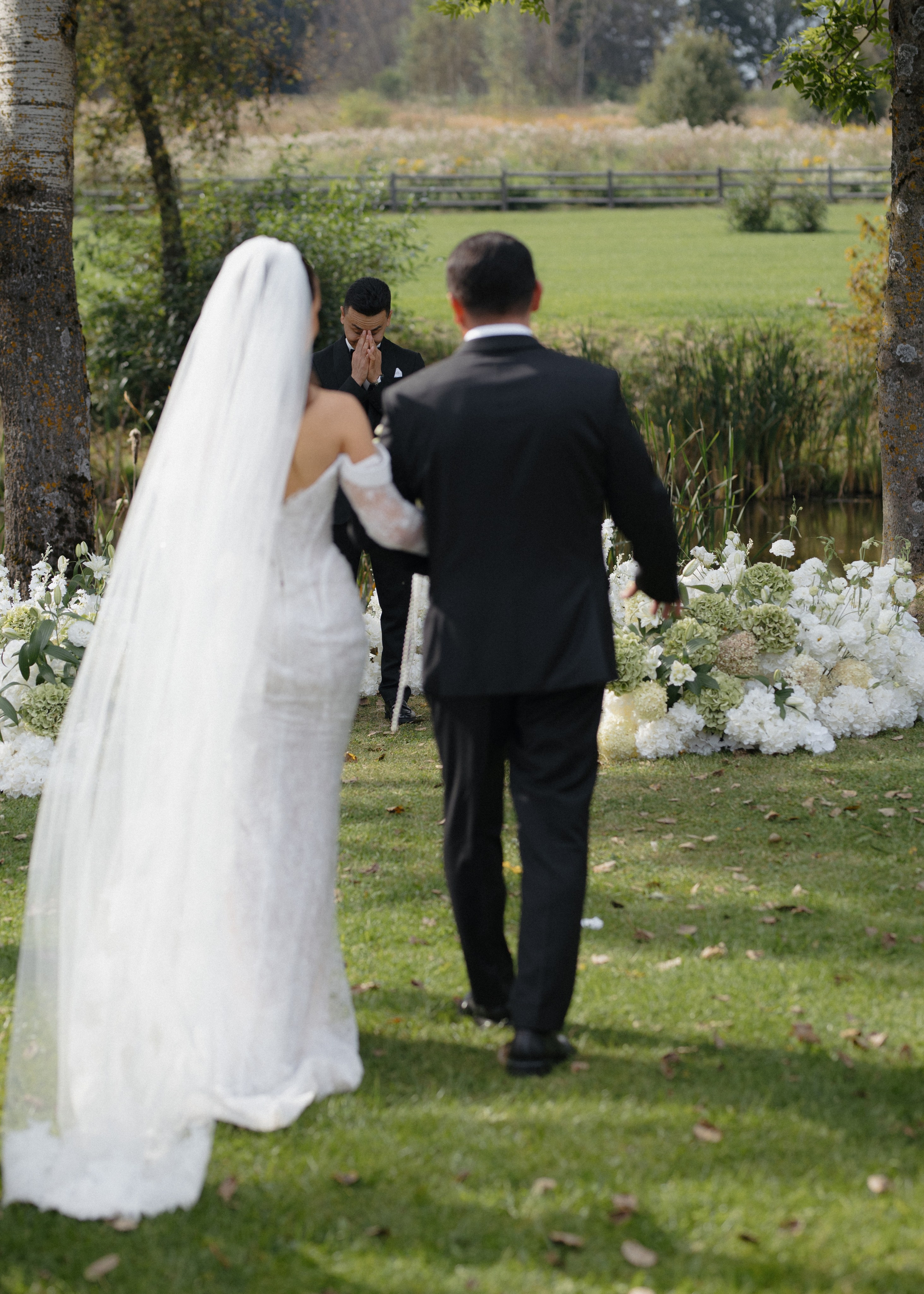 AUGUST. Свадебный фотограф Минск