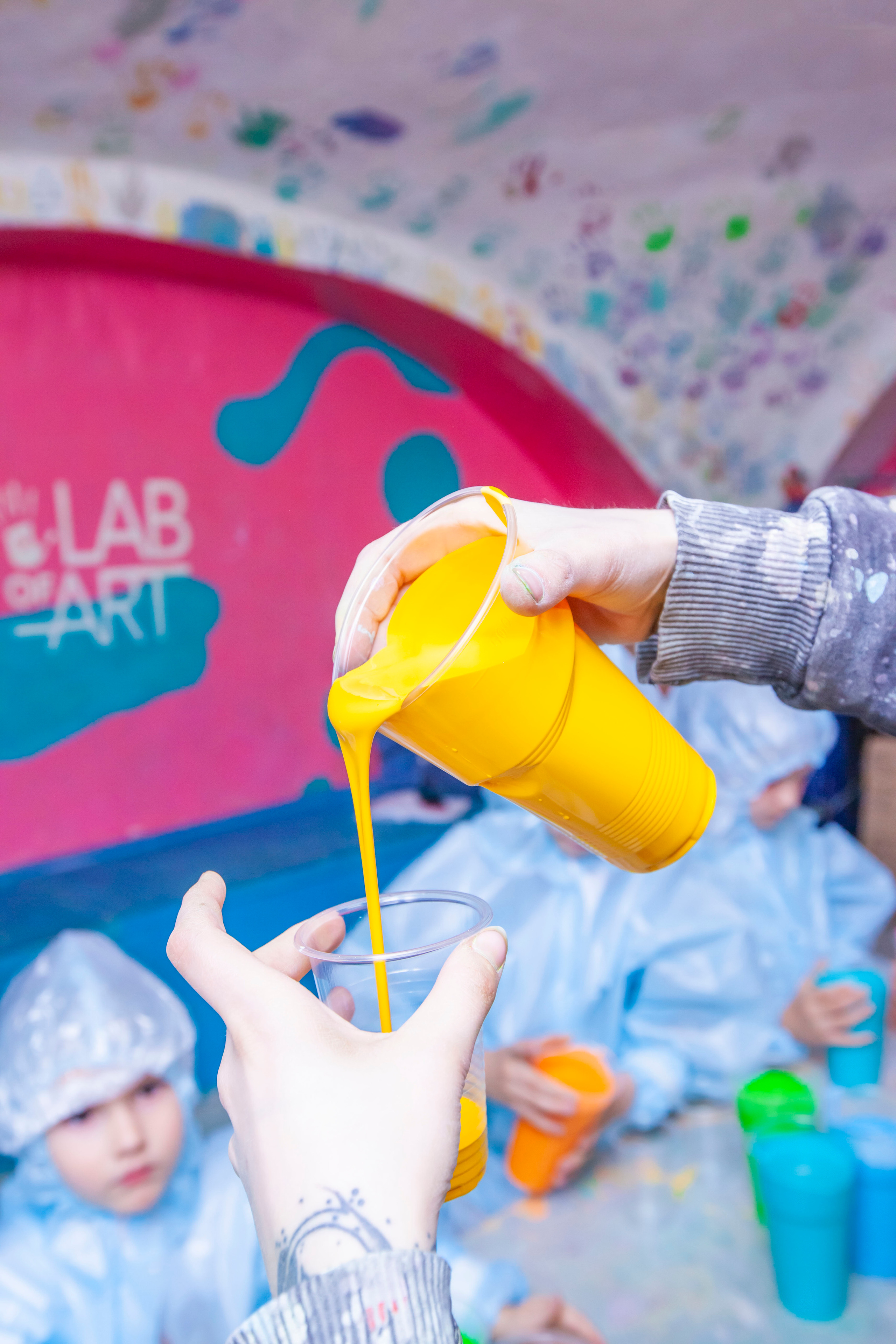 LAB of ART — красочный мастер-класс. Stanislav Baryshev — People. Emotions. Atmosphere