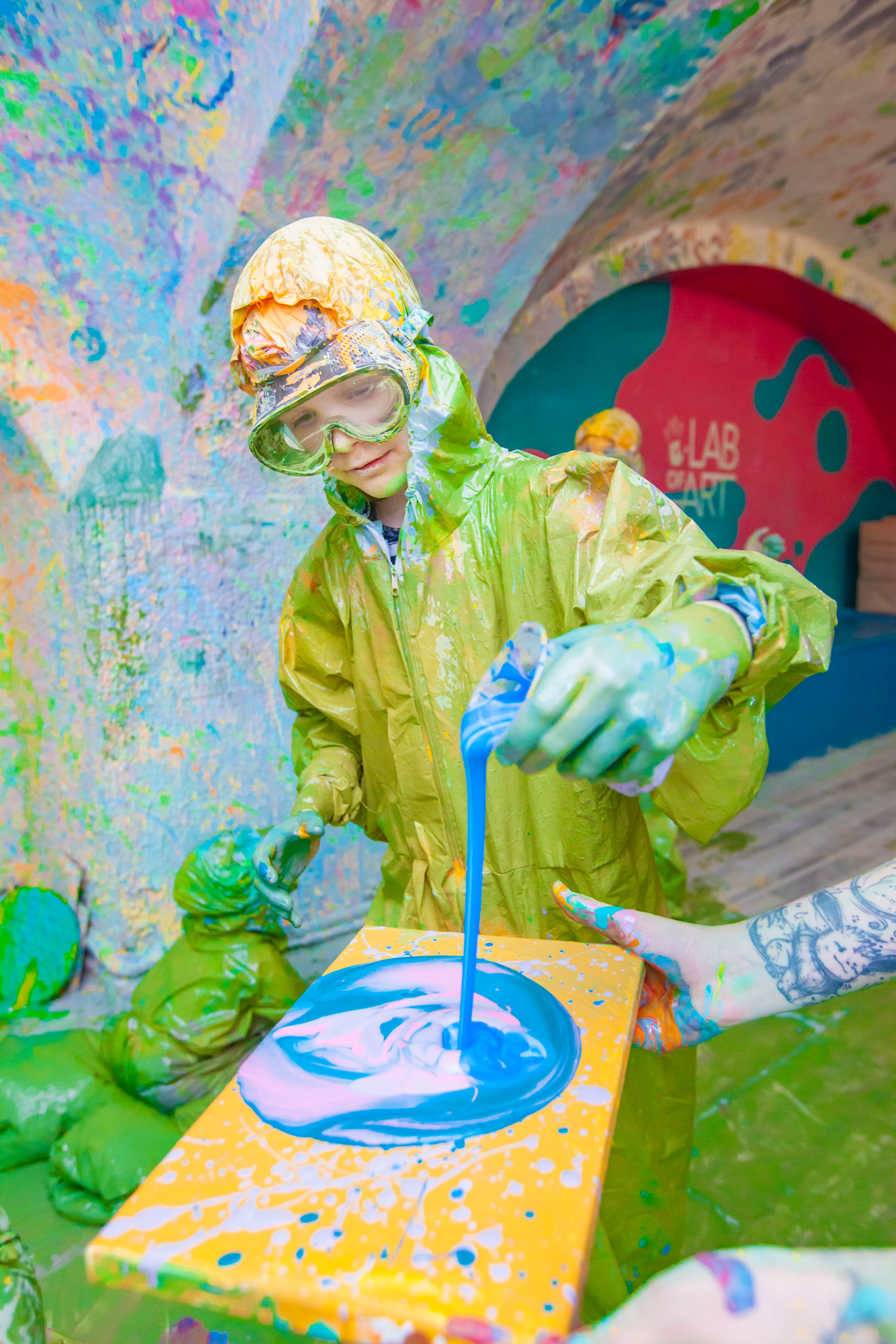 LAB of ART — красочный мастер-класс. Stanislav Baryshev — People. Emotions. Atmosphere