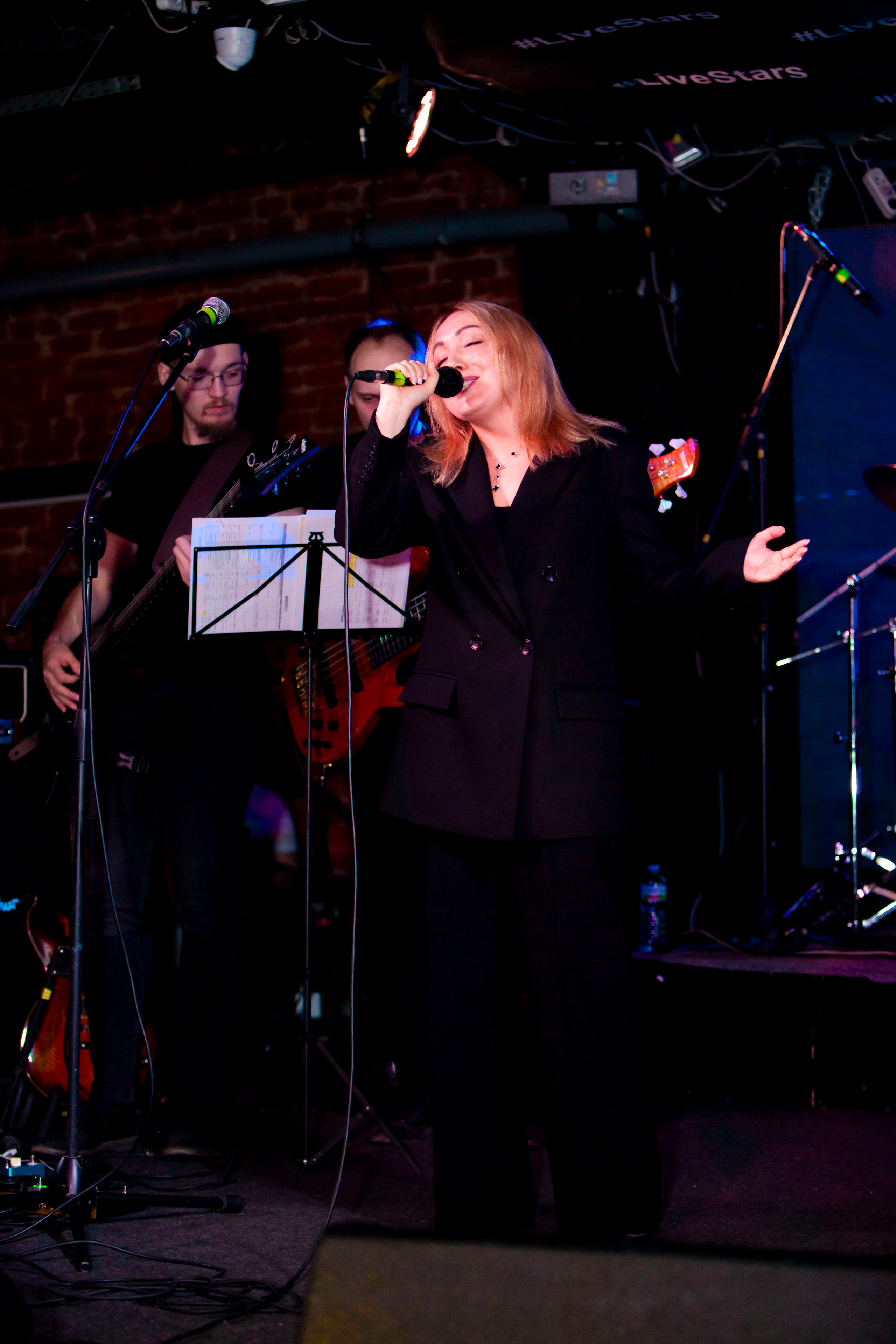 Music Club, 17.05.23, Live Stars. Stanislav Baryshev — People. Emotions. Atmosphere