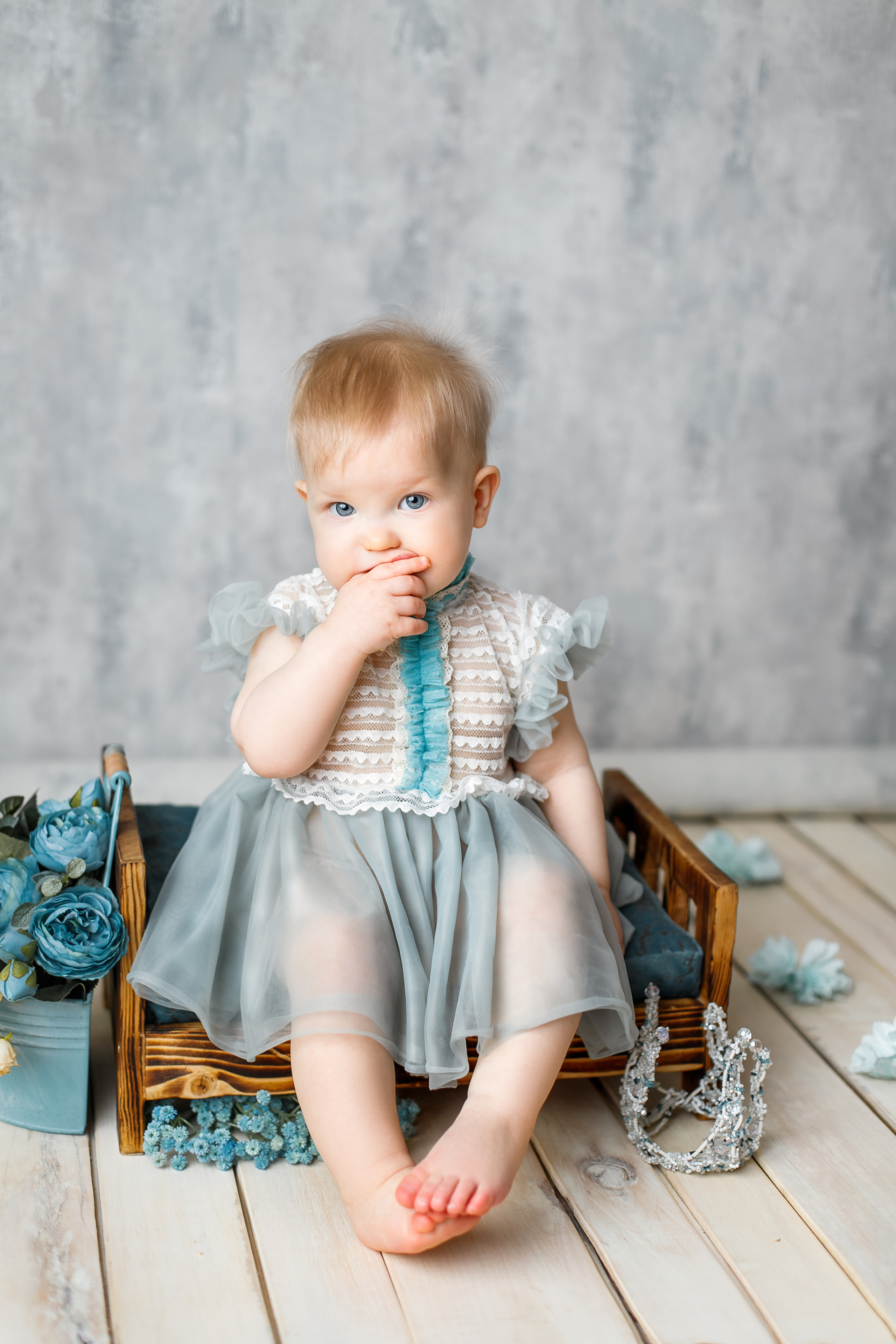 Алиса 1год. Детский, семейный и фотограф новорождённых в Ярославле Анна Салова