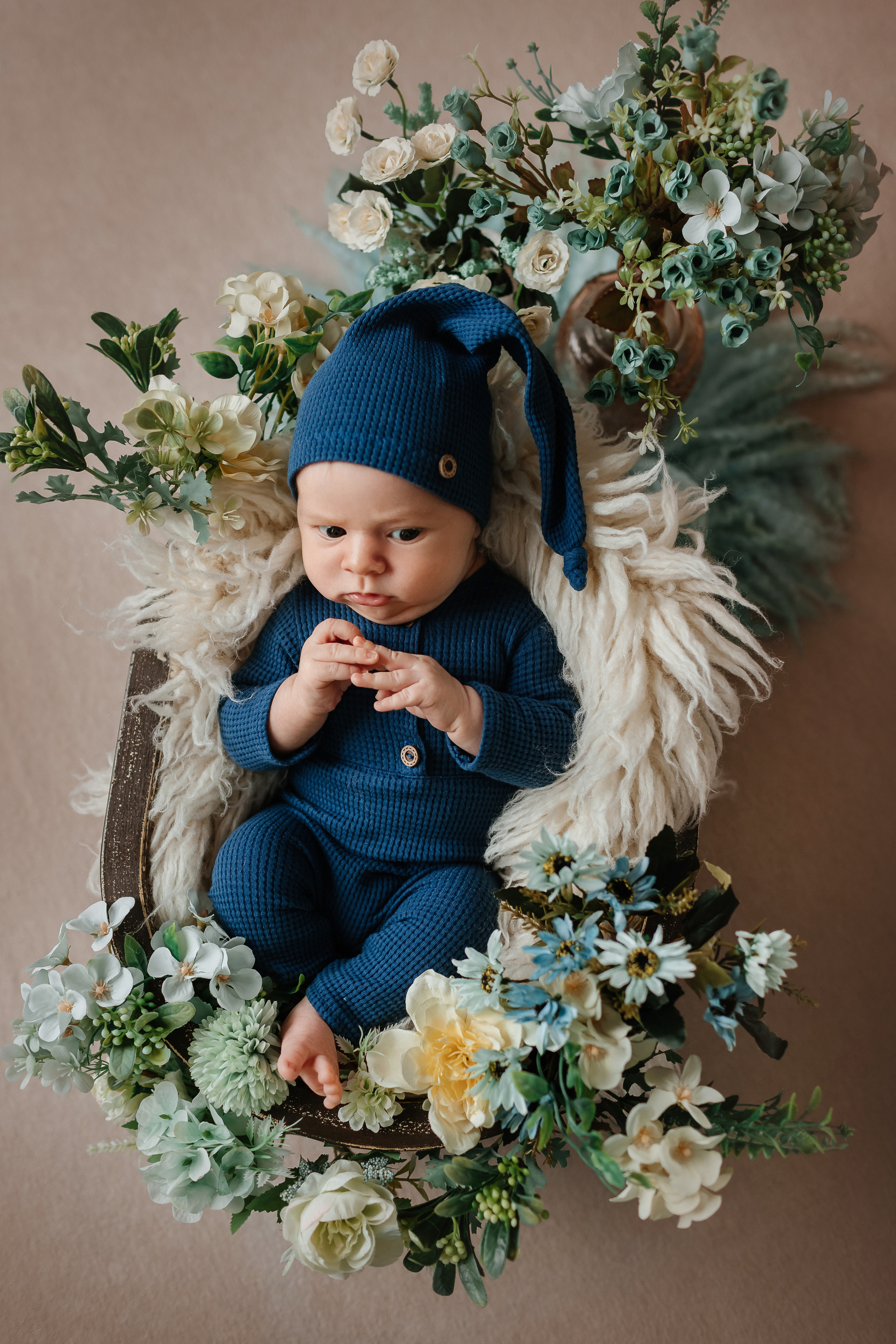 Ванечка 28 дней (съемка в студии). Детский, семейный и фотограф новорождённых в Ярославле Анна Салова