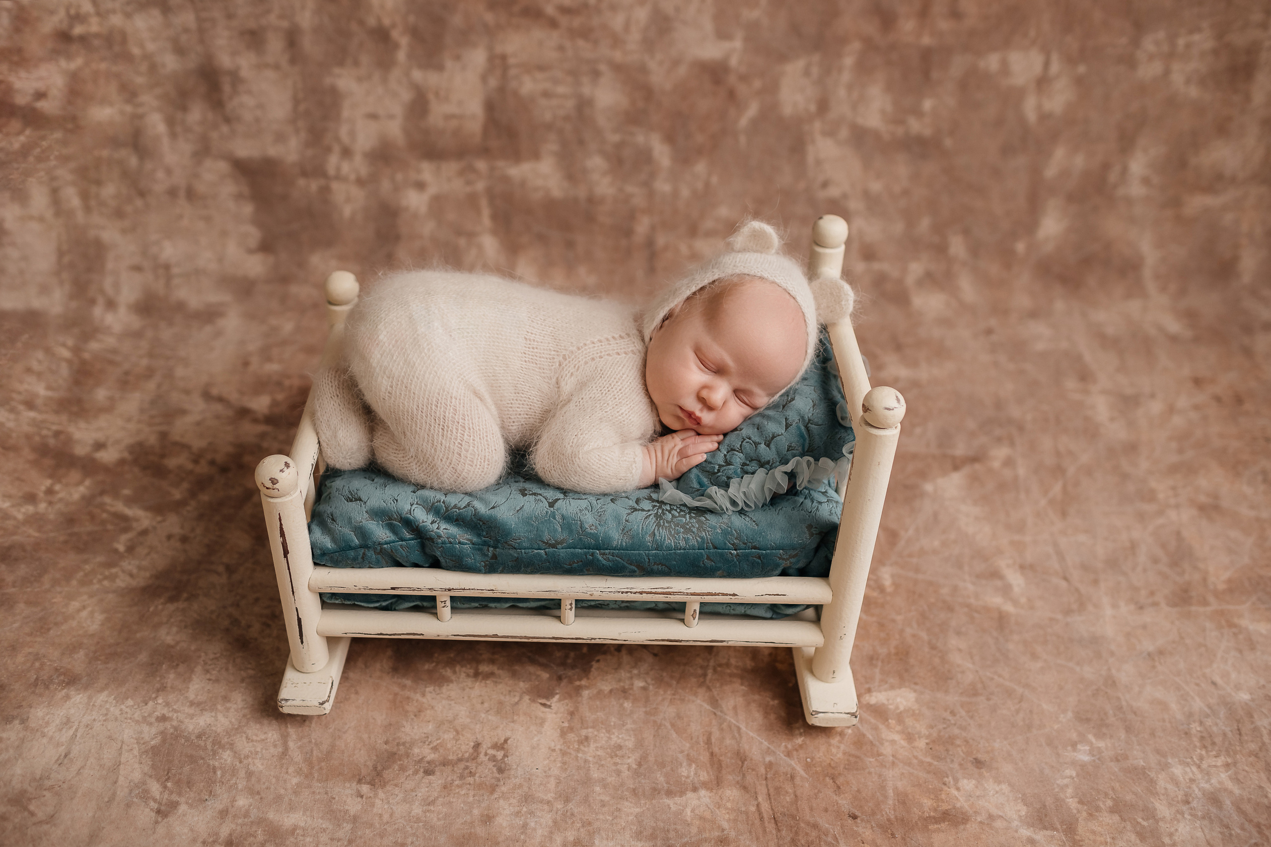 Миша и Гриша 28 дней (съемка в студии). Детский, семейный и фотограф новорождённых в Ярославле Анна Салова