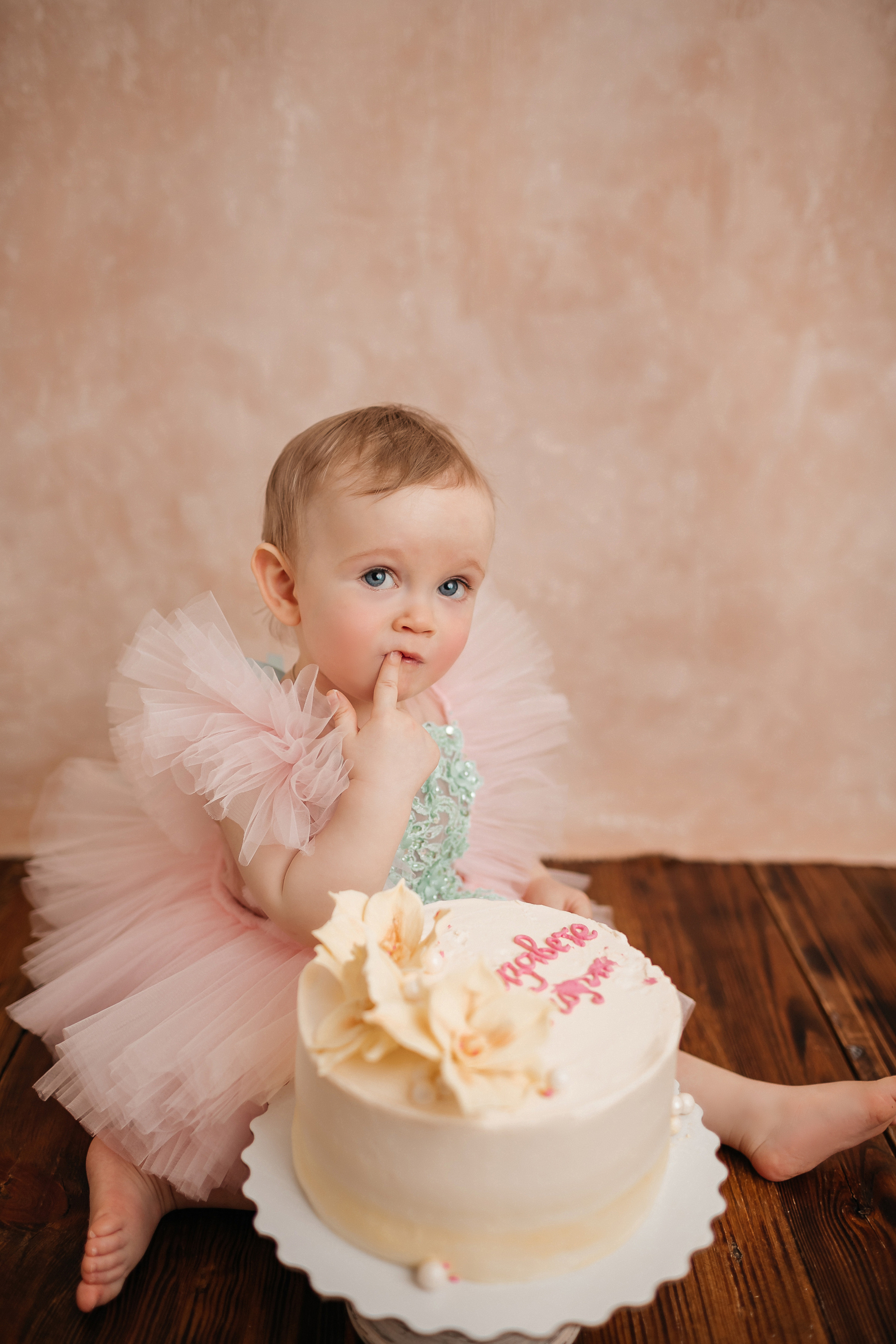 Лизонька 1 годик. Детский, семейный и фотограф новорождённых в Ярославле Анна Салова