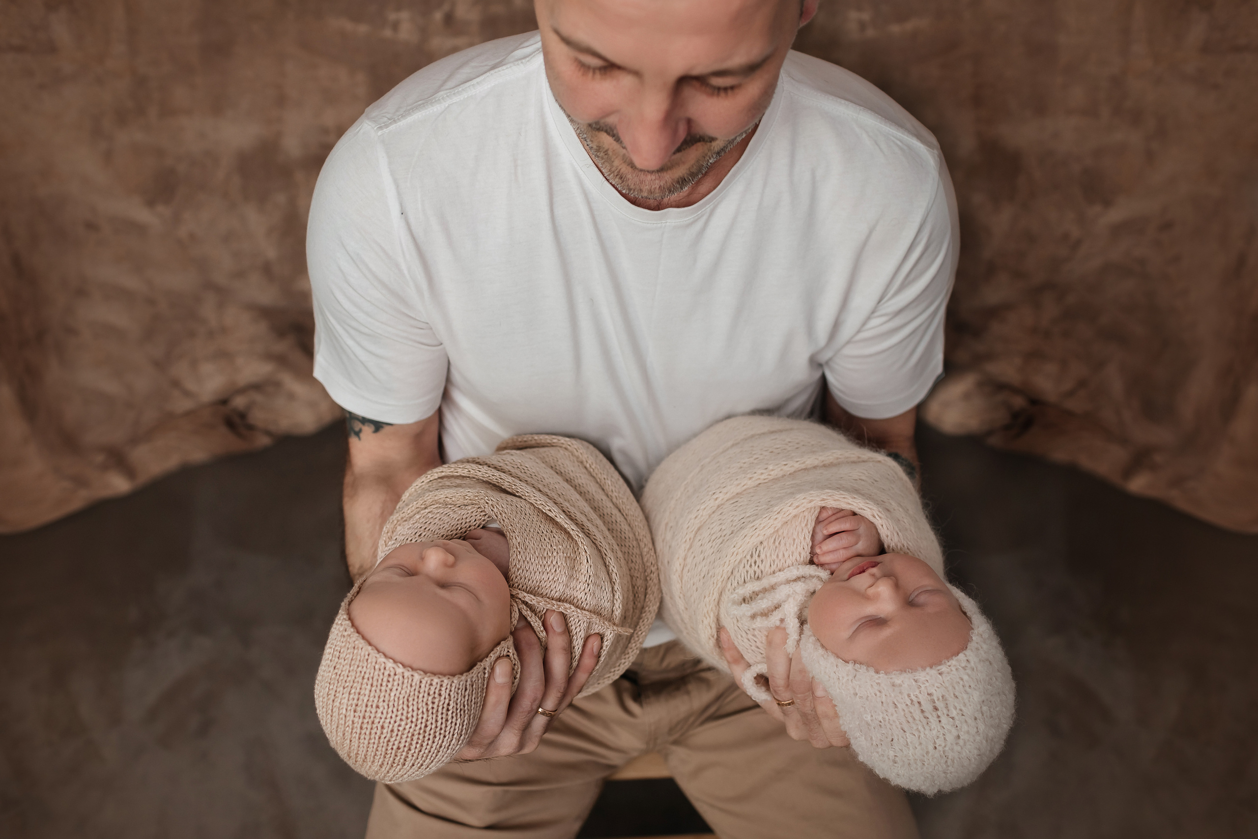 Миша и Гриша 28 дней (съемка в студии). Детский, семейный и фотограф новорождённых в Ярославле Анна Салова