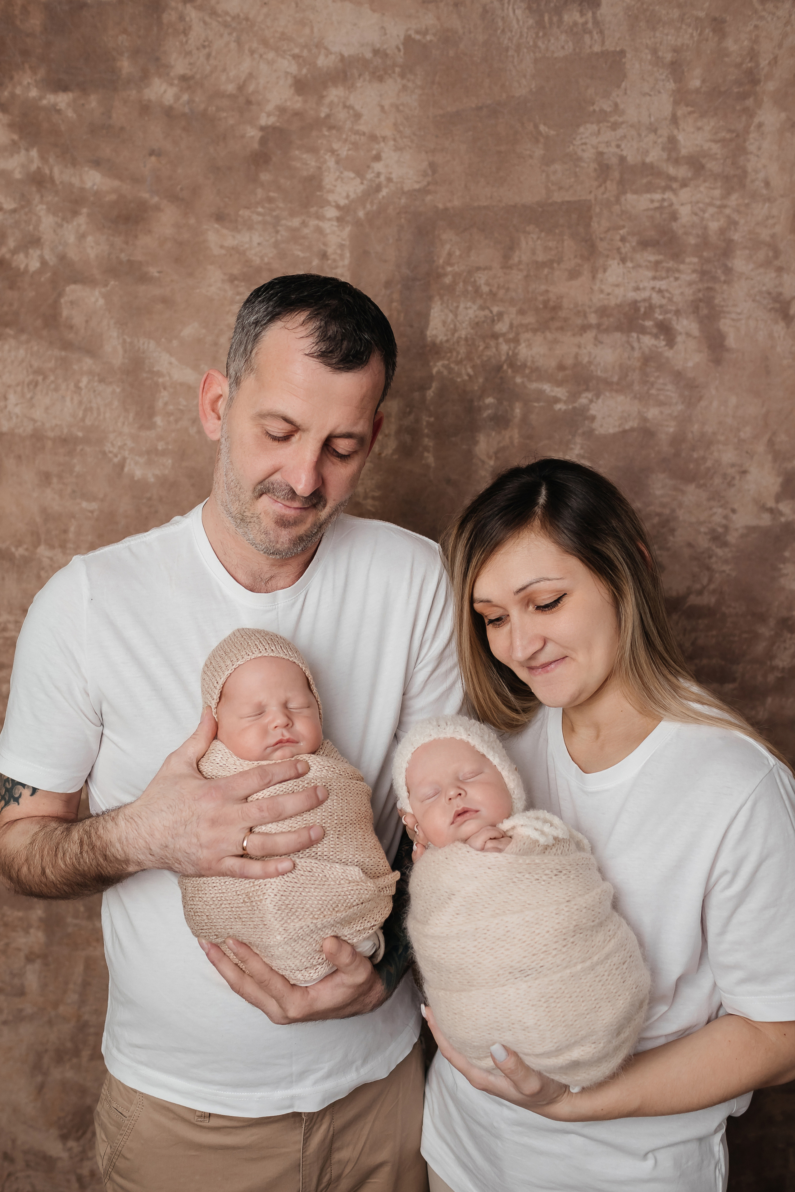 Миша и Гриша 28 дней (съемка в студии). Детский, семейный и фотограф новорождённых в Ярославле Анна Салова