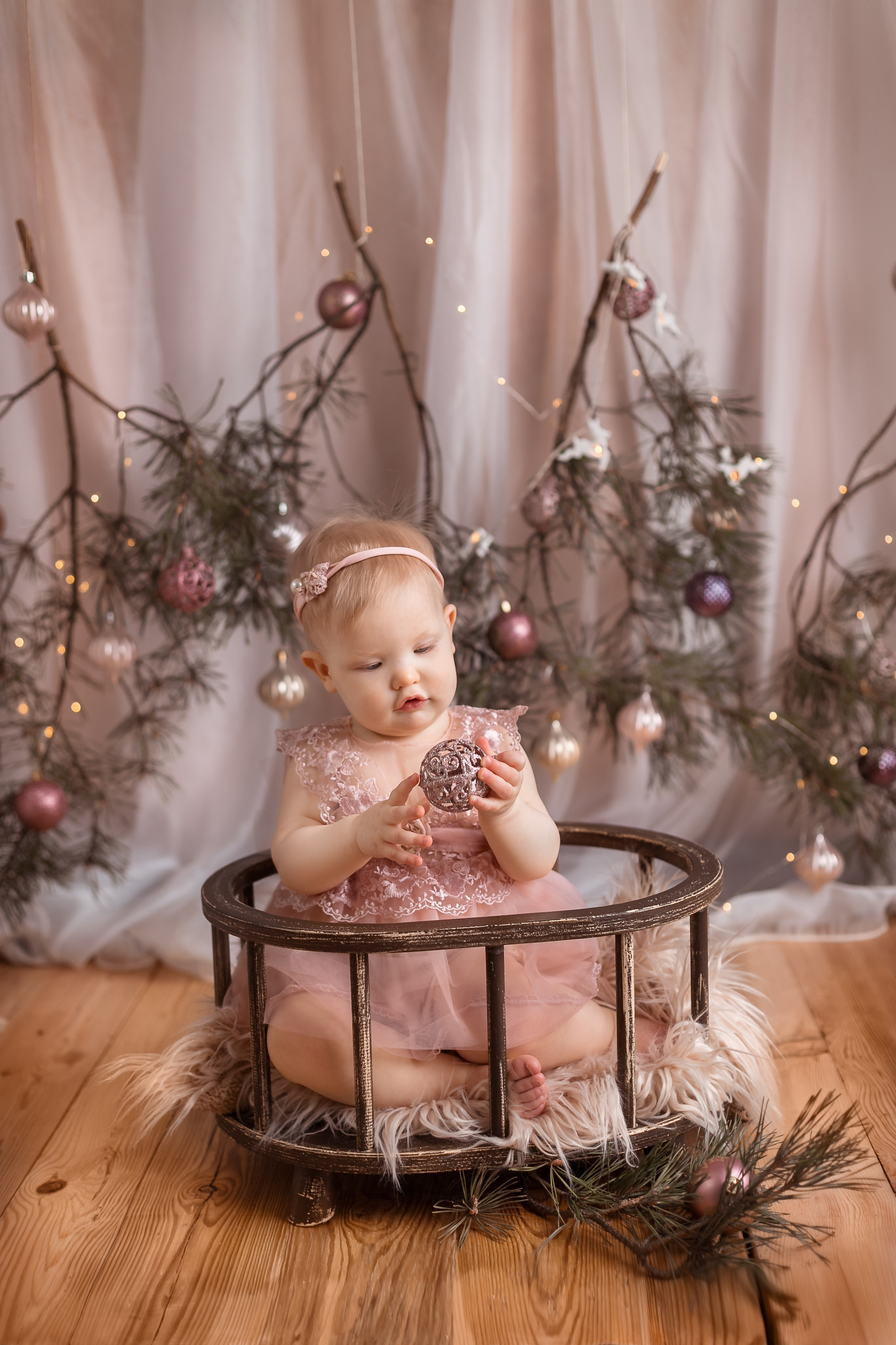 Алиса 1год. Детский, семейный и фотограф новорождённых в Ярославле Анна Салова