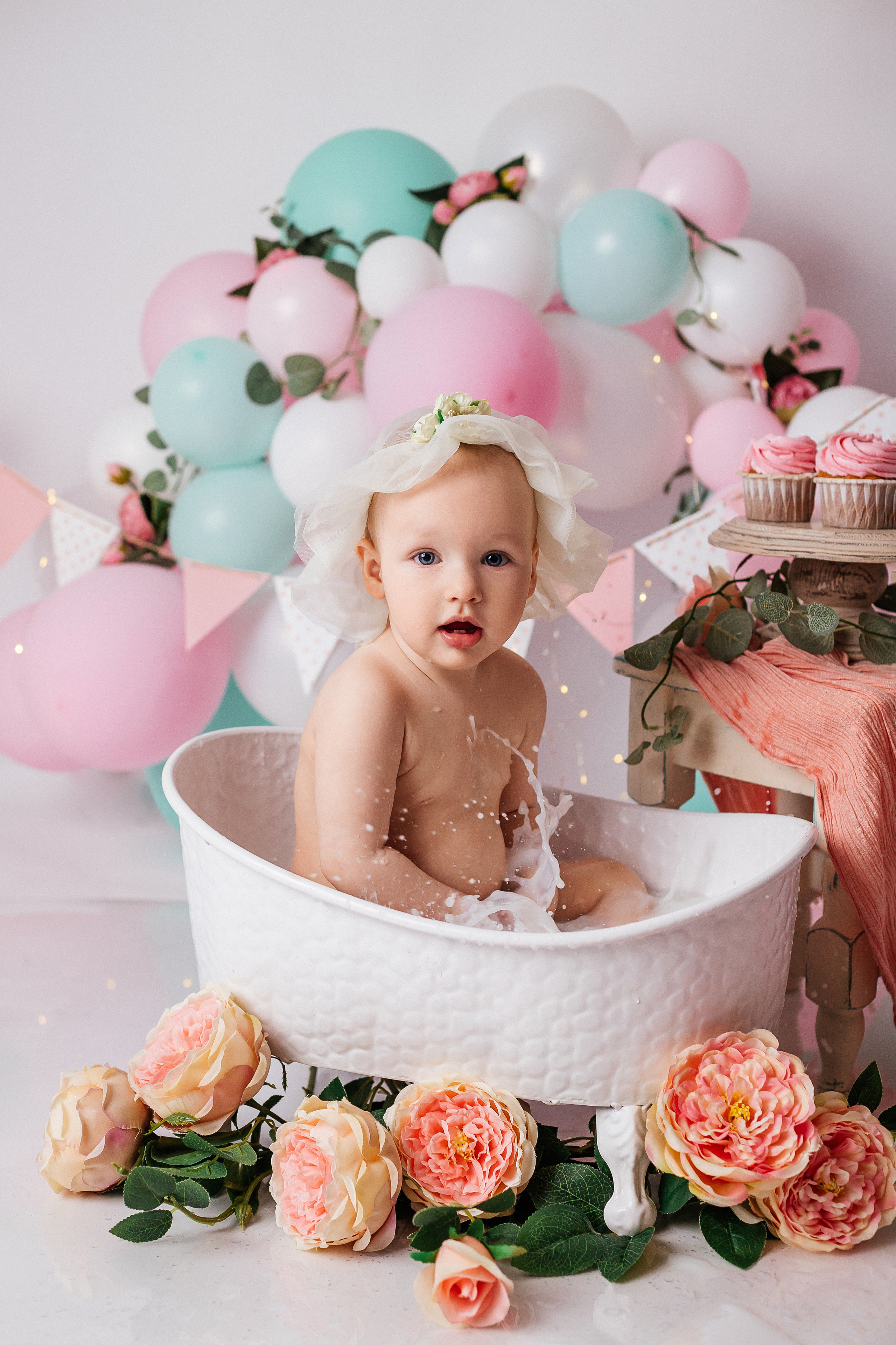 Ева 1 годик. Детский, семейный и фотограф новорождённых в Ярославле Анна Салова