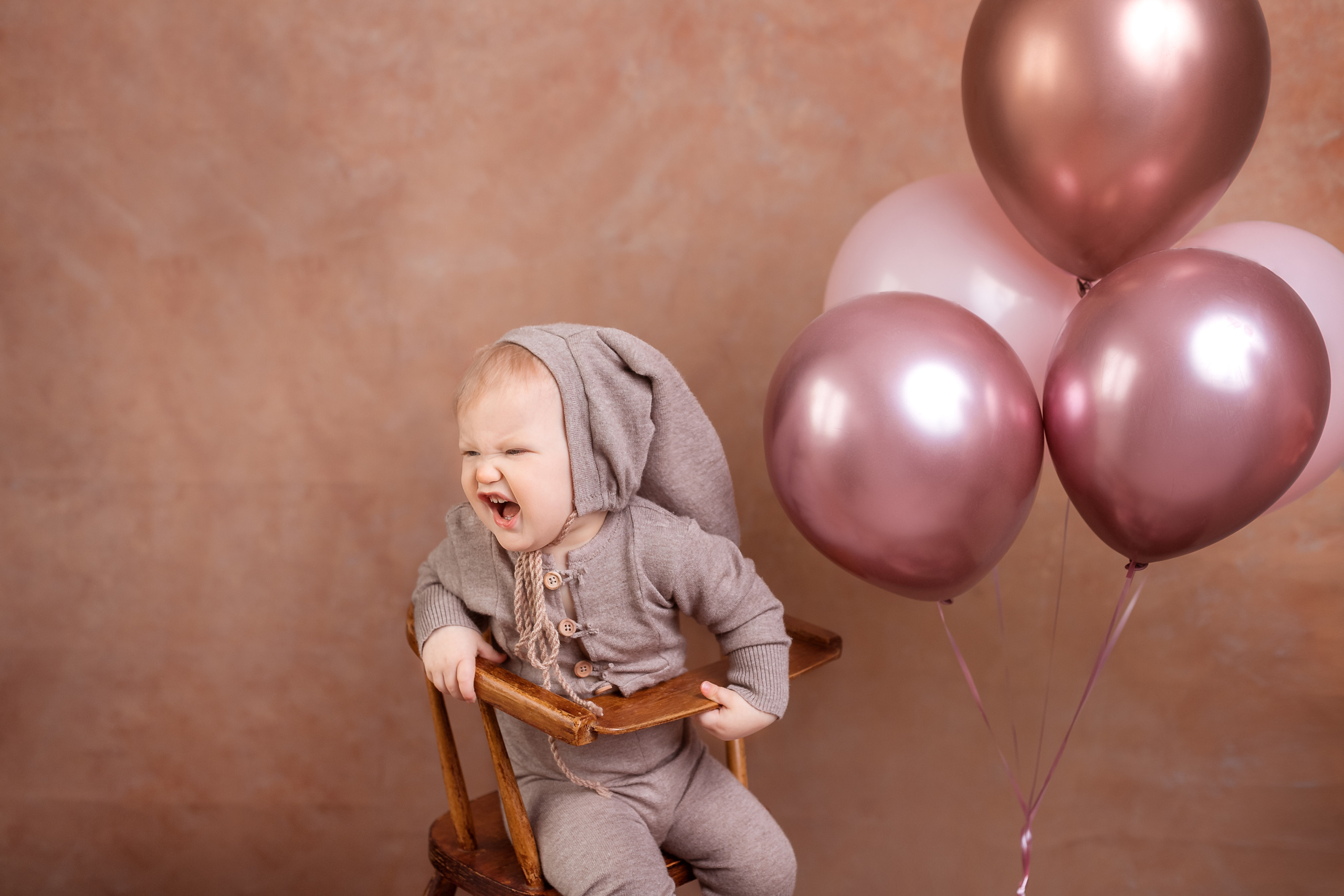 Алиса 1год. Детский, семейный и фотограф новорождённых в Ярославле Анна Салова