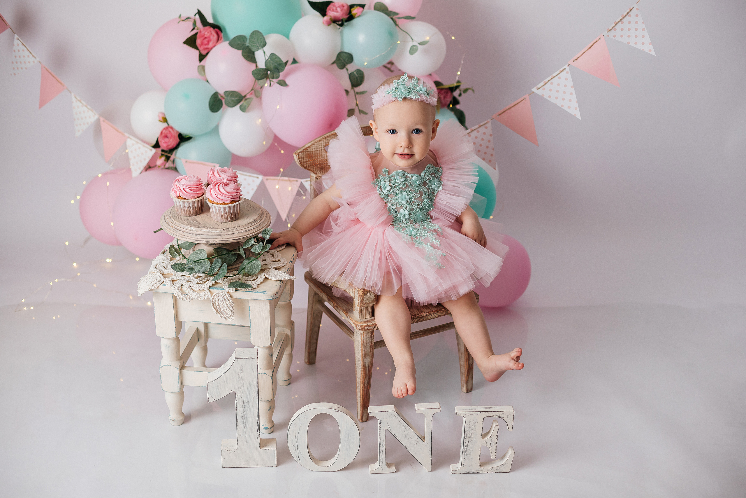 Ева 1 годик. Детский, семейный и фотограф новорождённых в Ярославле Анна Салова