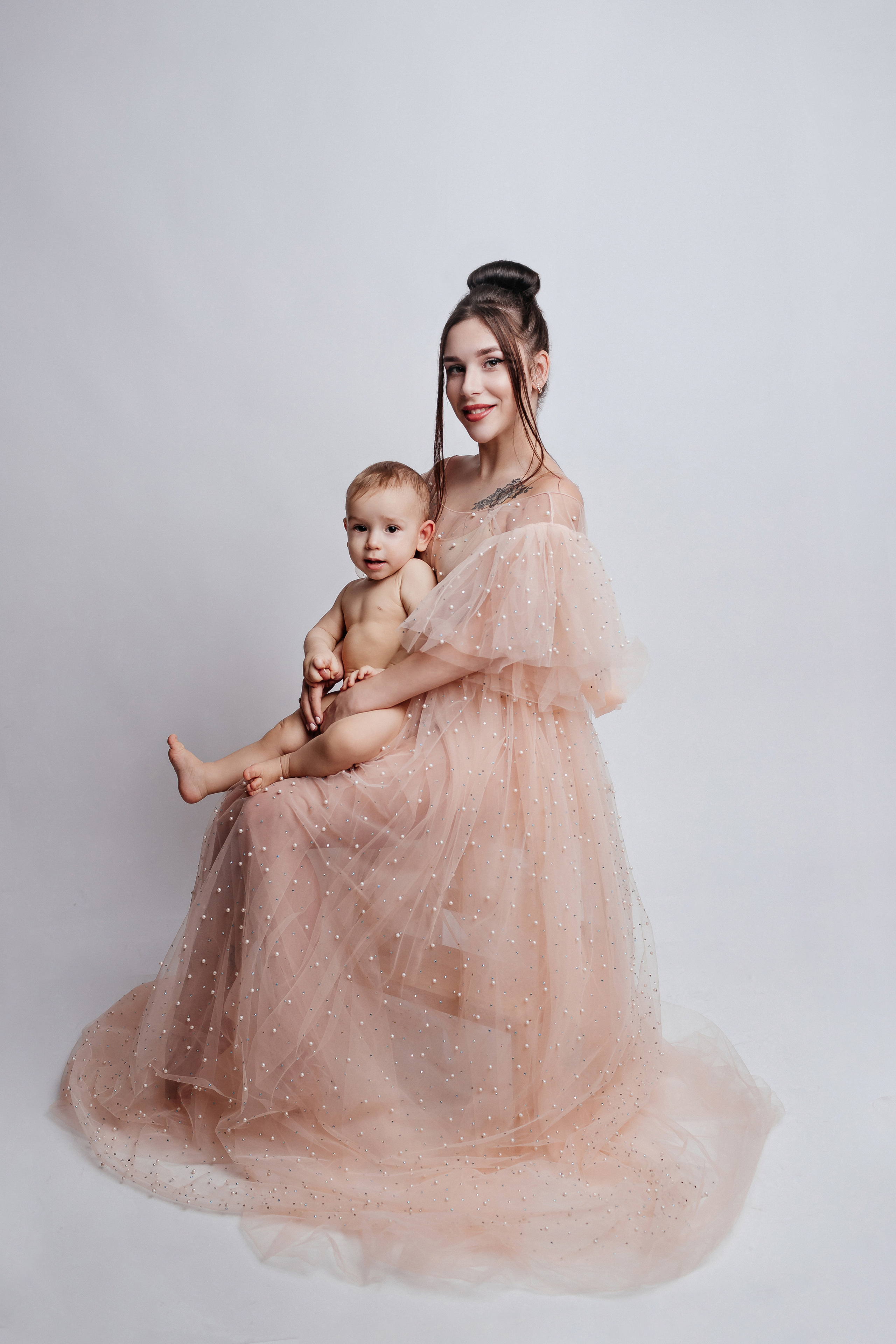 Ярославль съемка в день рождения. Детский, семейный и фотограф новорождённых в Ярославле Анна Салова