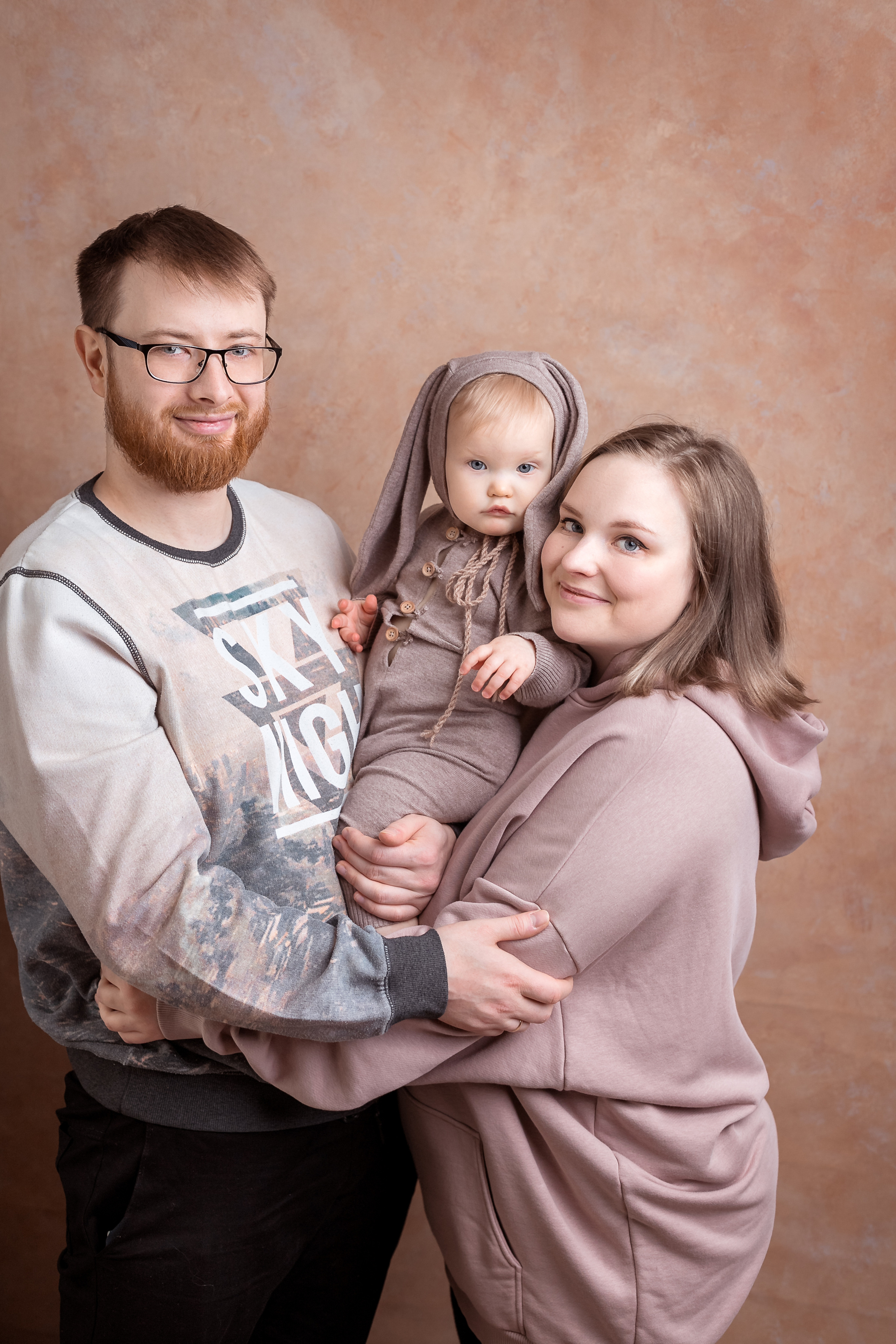 Алиса 1год. Детский, семейный и фотограф новорождённых в Ярославле Анна Салова