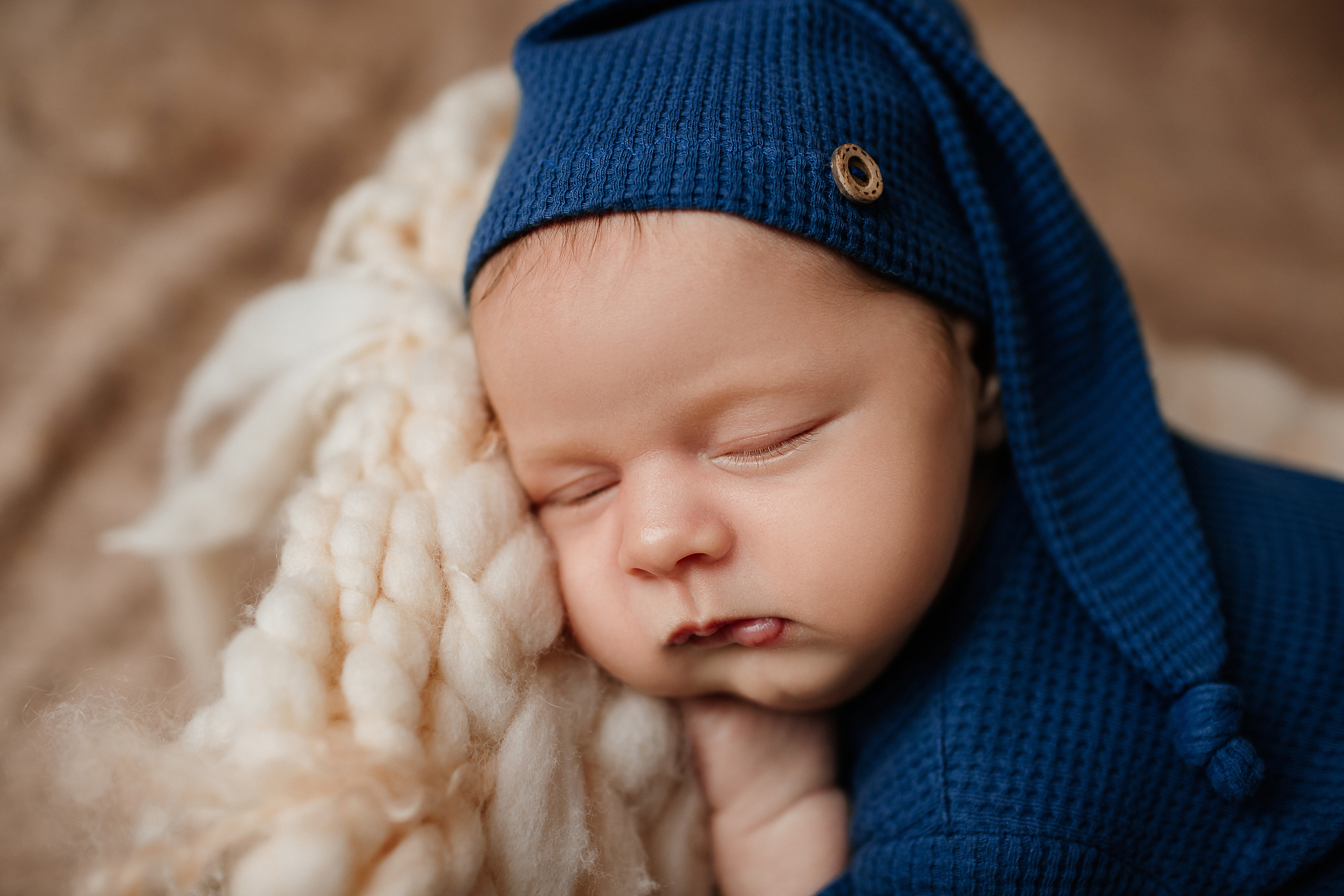 Ванечка 28 дней (съемка в студии). Детский, семейный и фотограф новорождённых в Ярославле Анна Салова