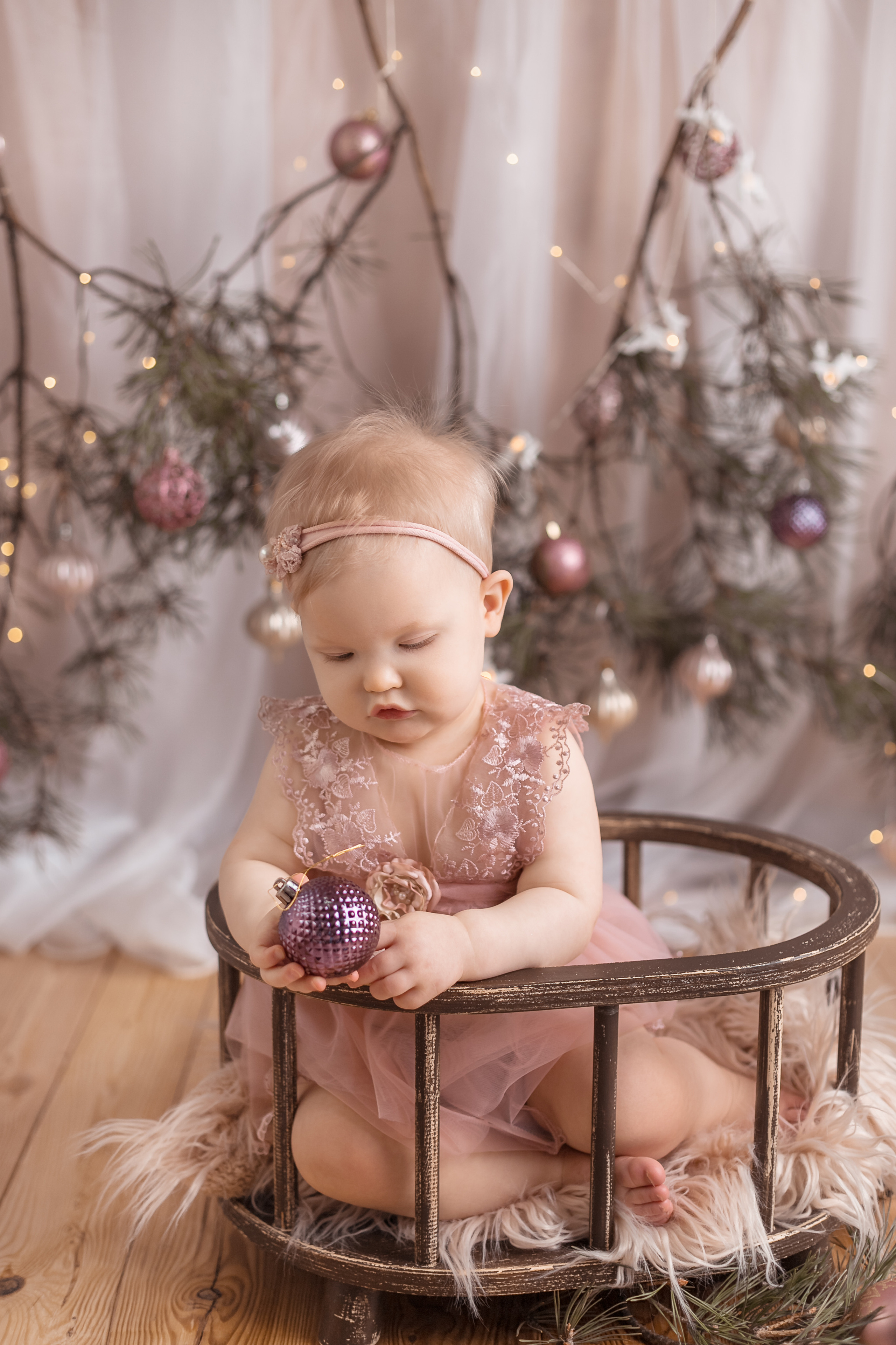 Алиса 1год. Детский, семейный и фотограф новорождённых в Ярославле Анна Салова