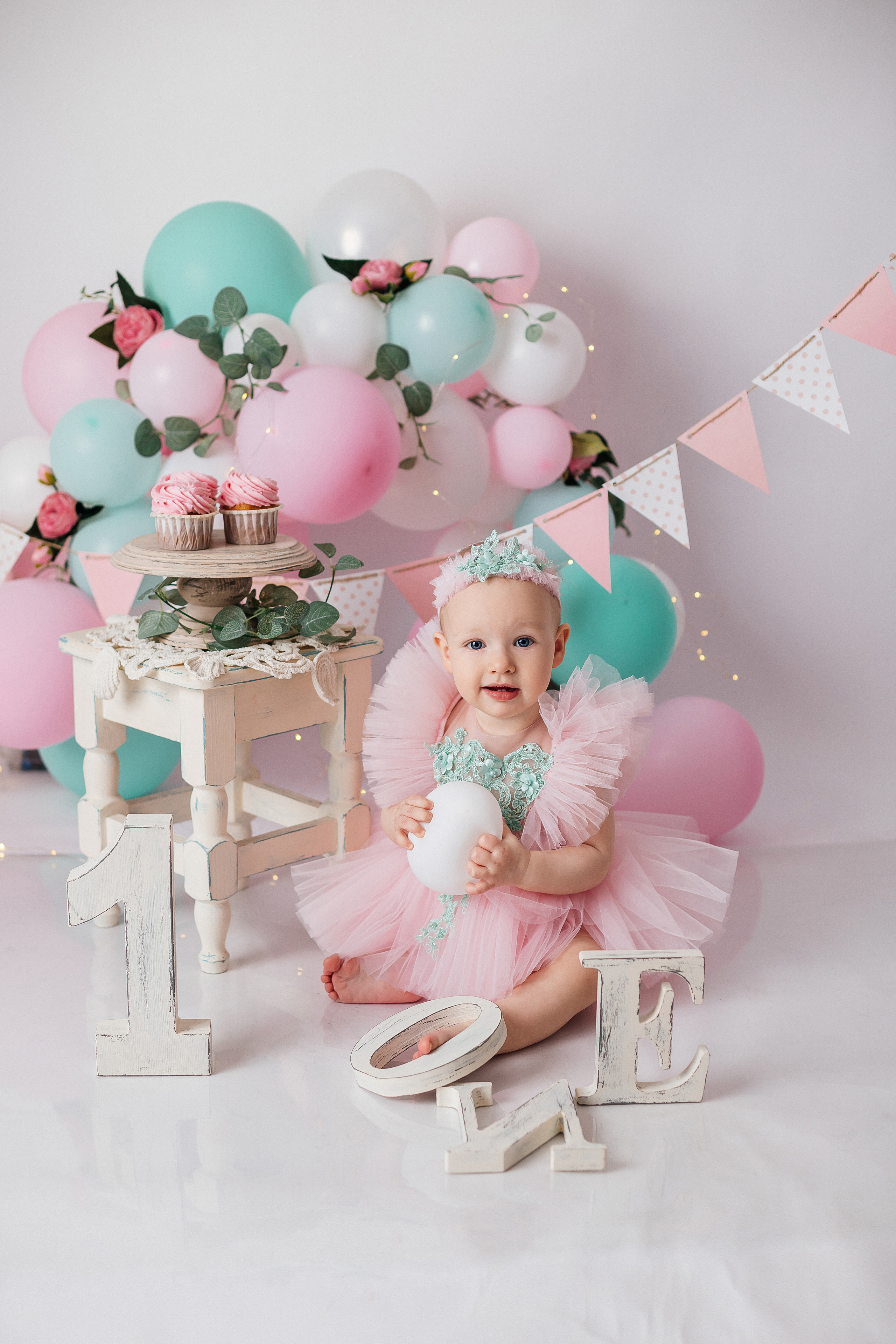 Ева 1 годик. Детский, семейный и фотограф новорождённых в Ярославле Анна Салова