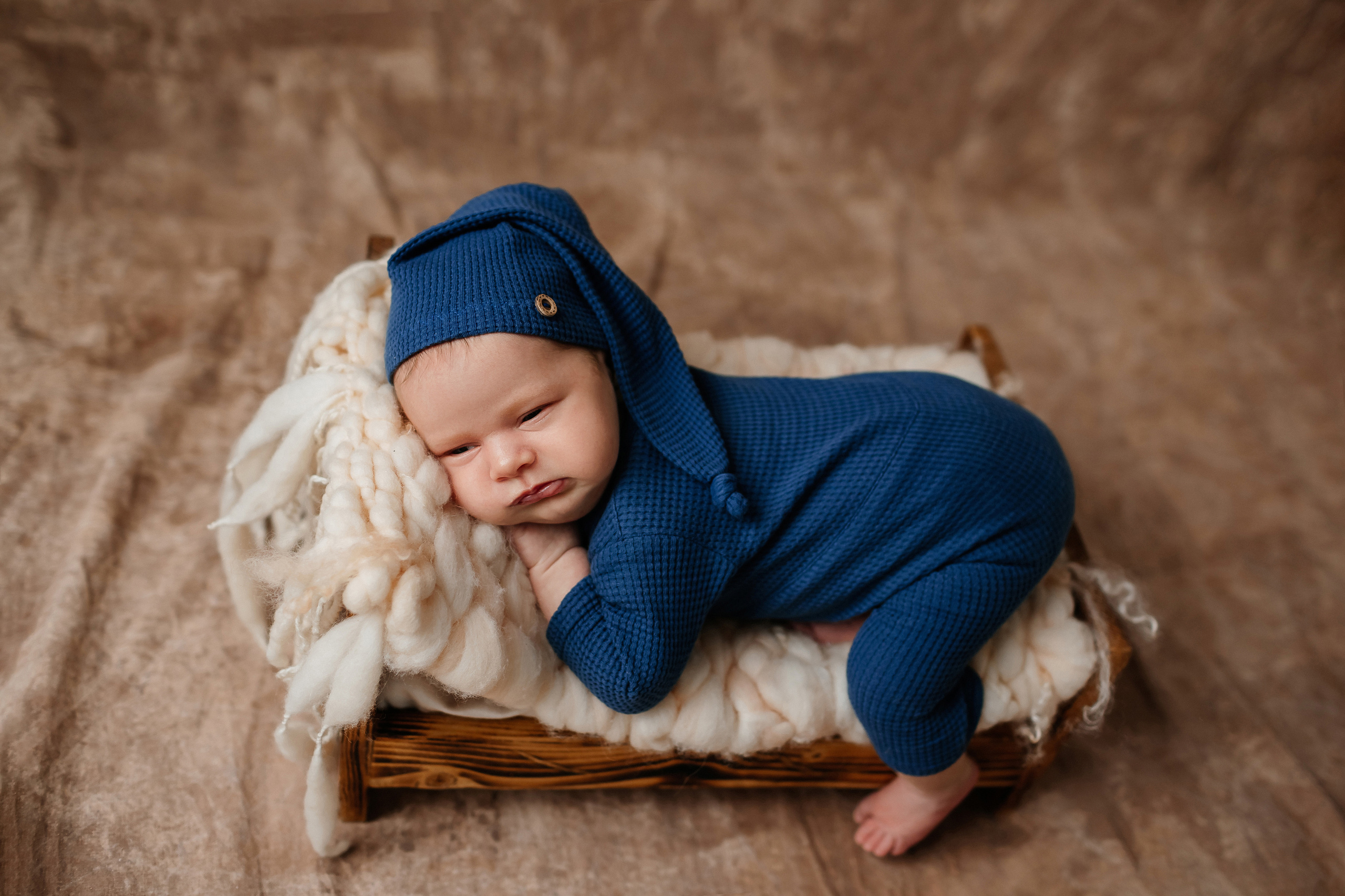 Ванечка 28 дней (съемка в студии). Детский, семейный и фотограф новорождённых в Ярославле Анна Салова