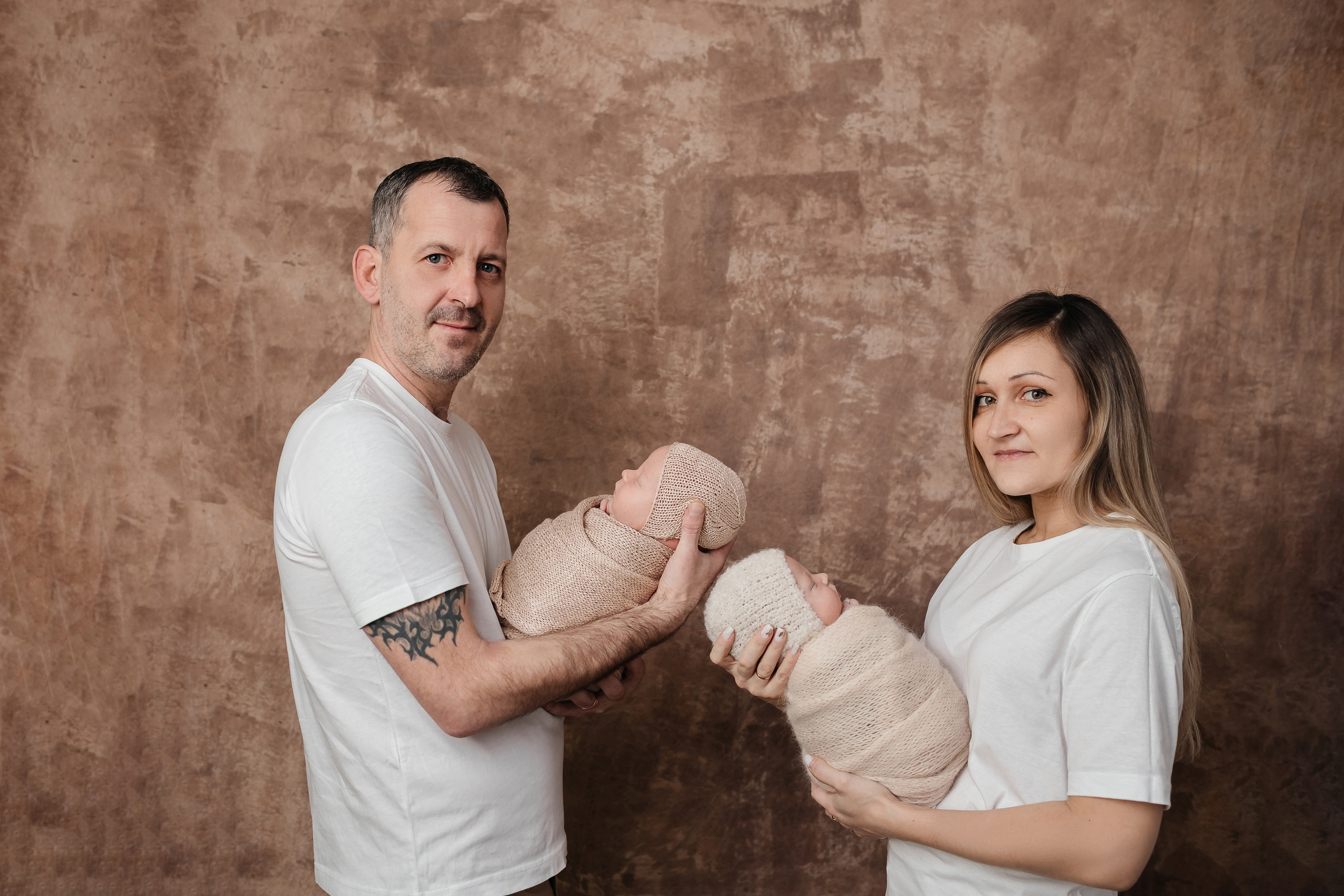 Миша и Гриша 28 дней (съемка в студии). Детский, семейный и фотограф новорождённых в Ярославле Анна Салова