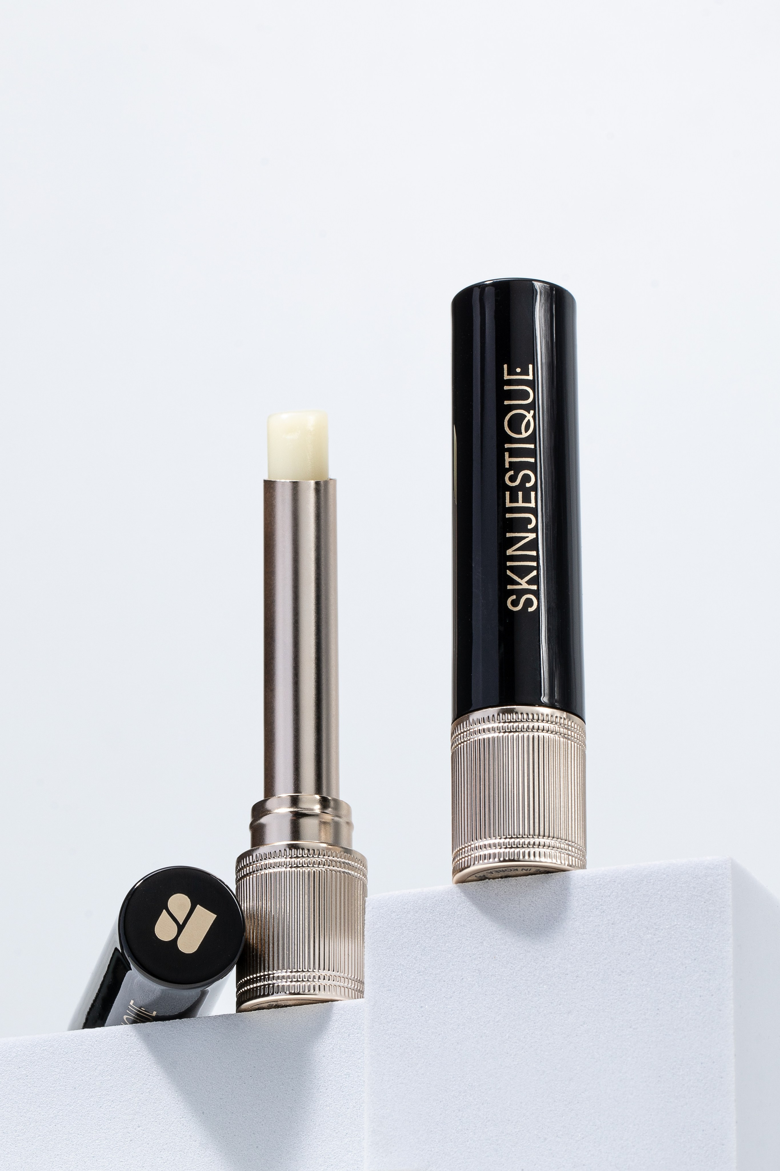 Кейсы. DA production studio — рекламная фото- и видеостудия в Москве | Beauty, Fashion, E-commerce, Product