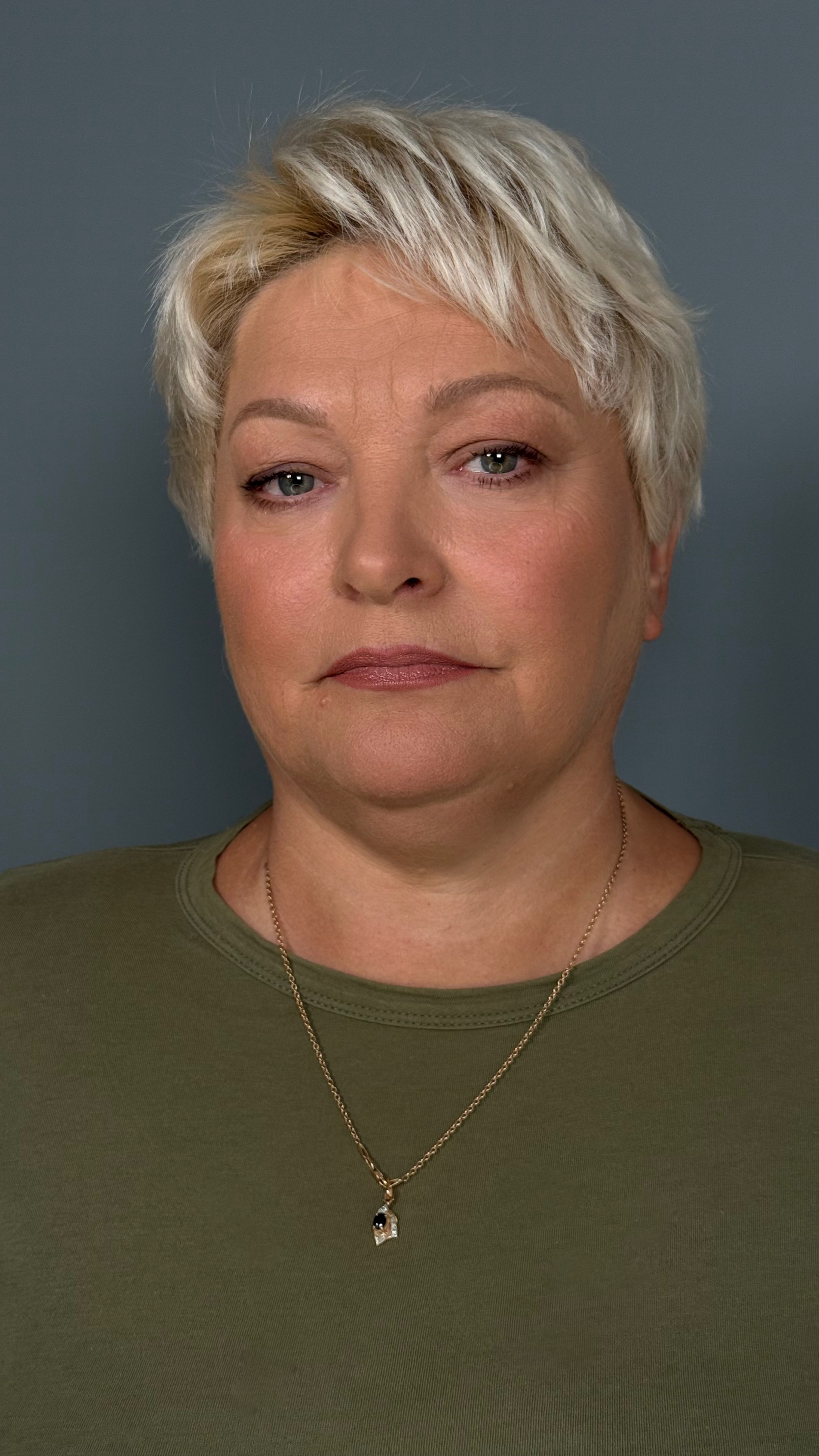 Образы. Студия визажистов, стилистов по прическам, бровистов и мастеров по ресницам