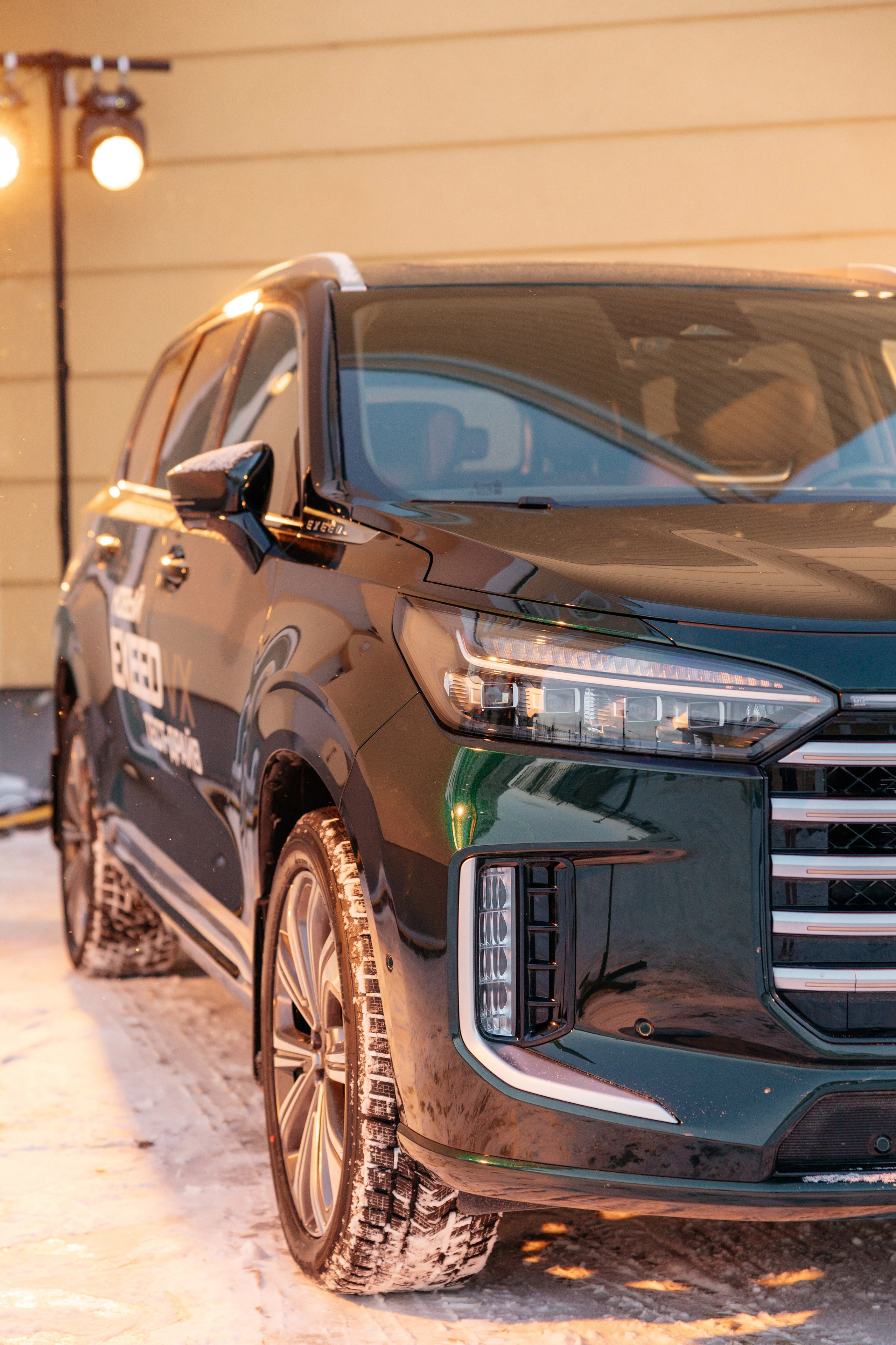 РЕГИНАС — презентация Chery EXEED. Фотограф для бизнеса Константин Брусницын в Екатеринбурге