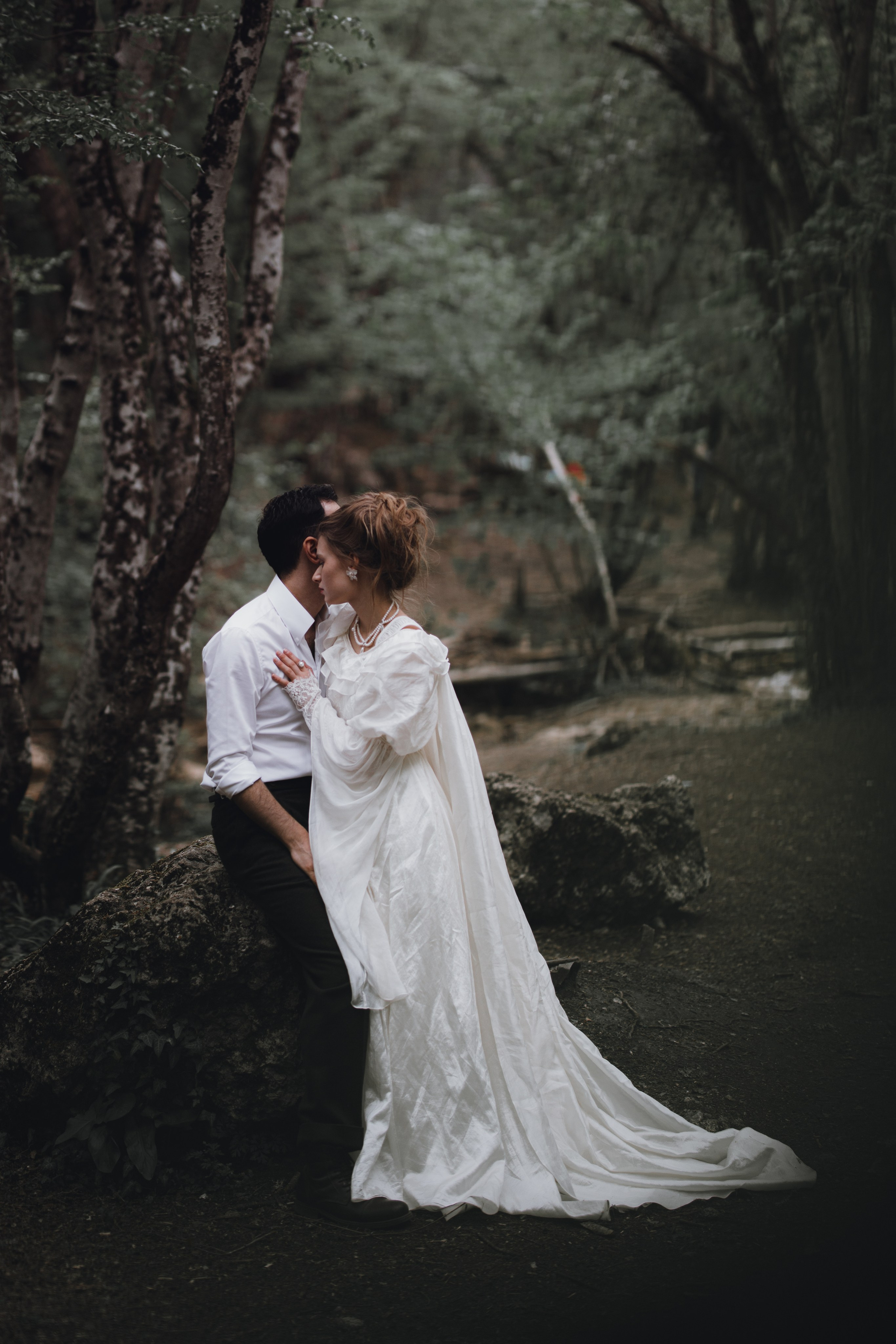 Свадебная фотосессия у водопада. Фотограф Анастасия Залевская
