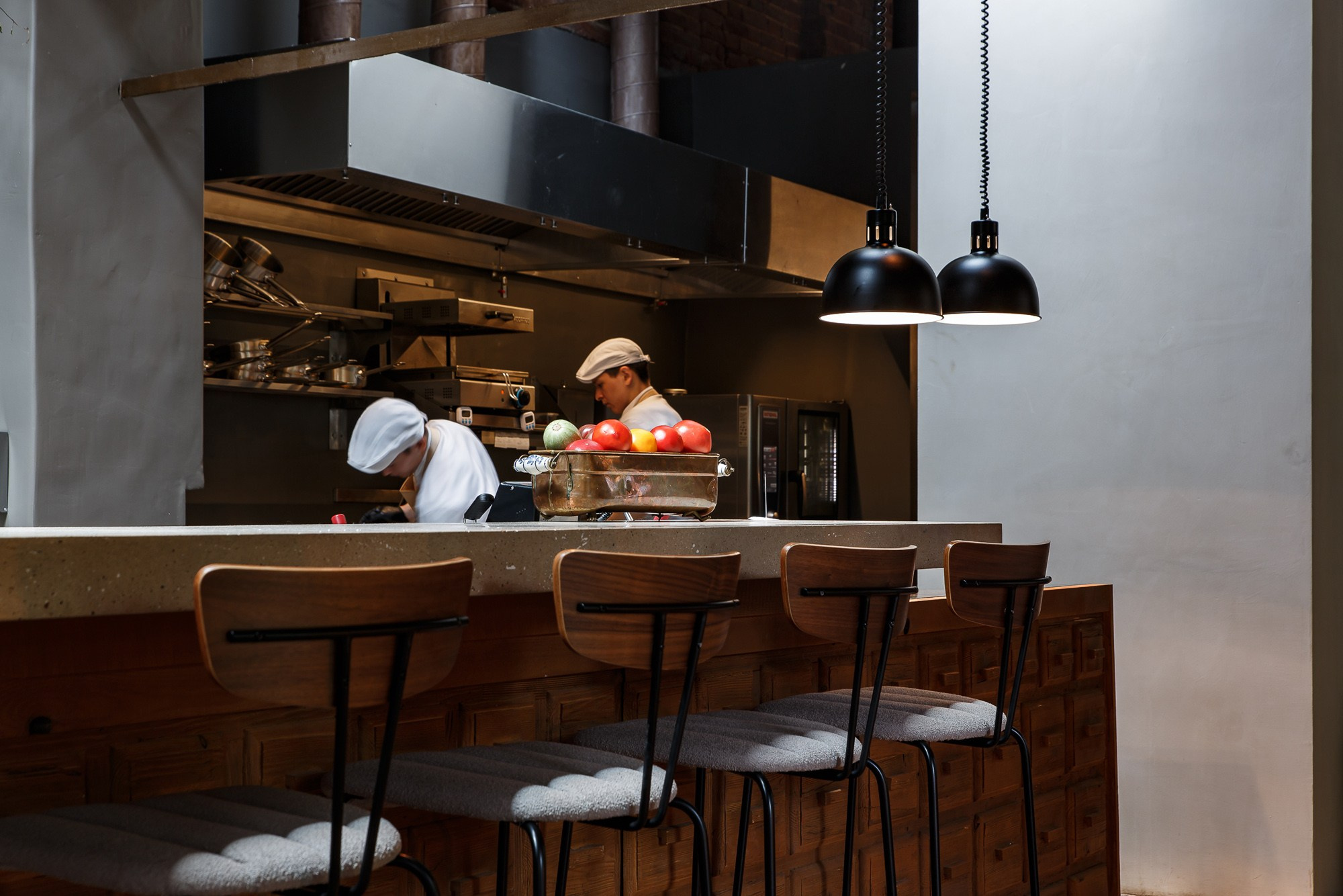 Yauza. Photographer Ksenia Kolesnikova. Interior, Product, and Portrait Photography in Moscow