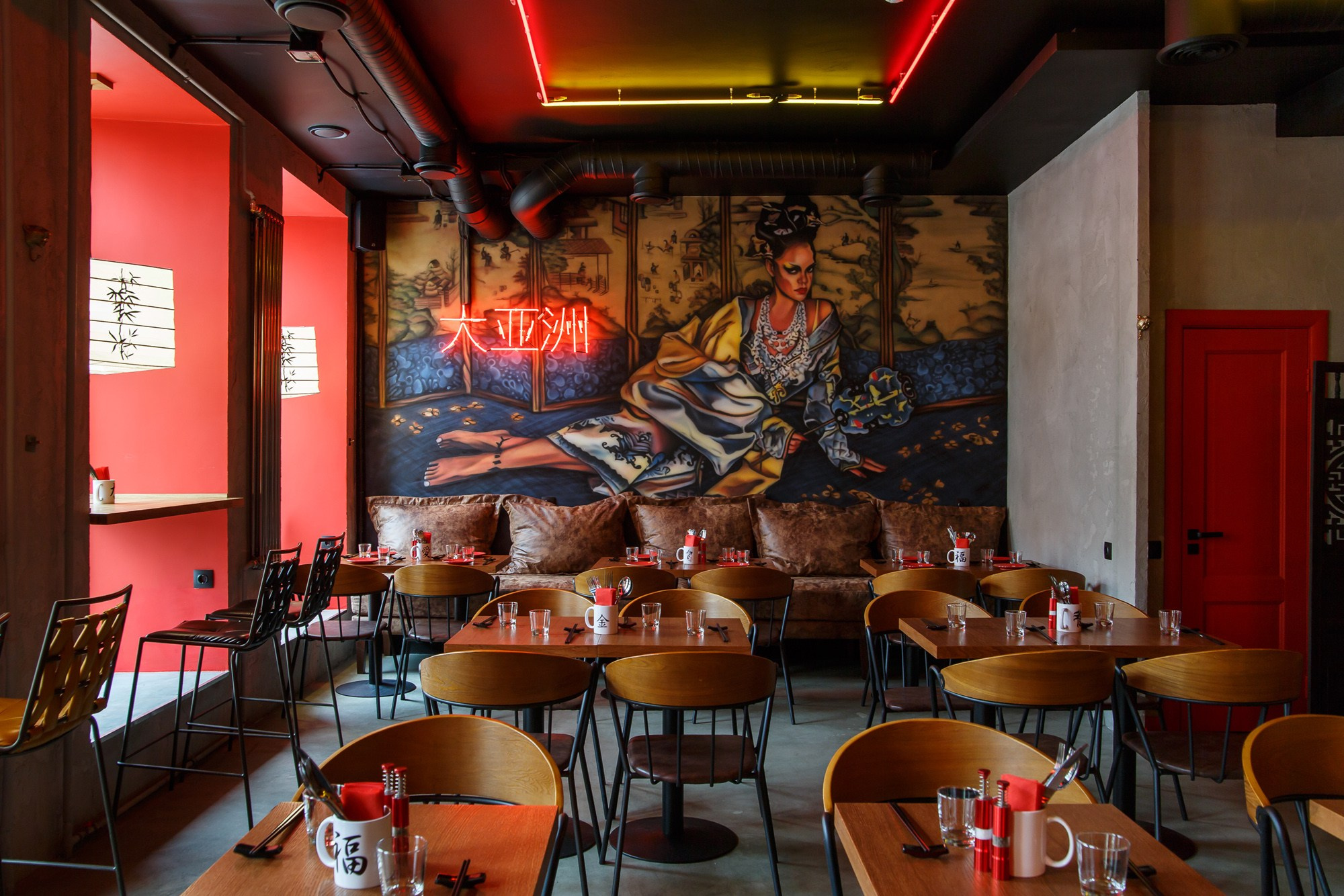 Big Asia. Photographer Ksenia Kolesnikova. Interior, Product, and Portrait Photography in Moscow