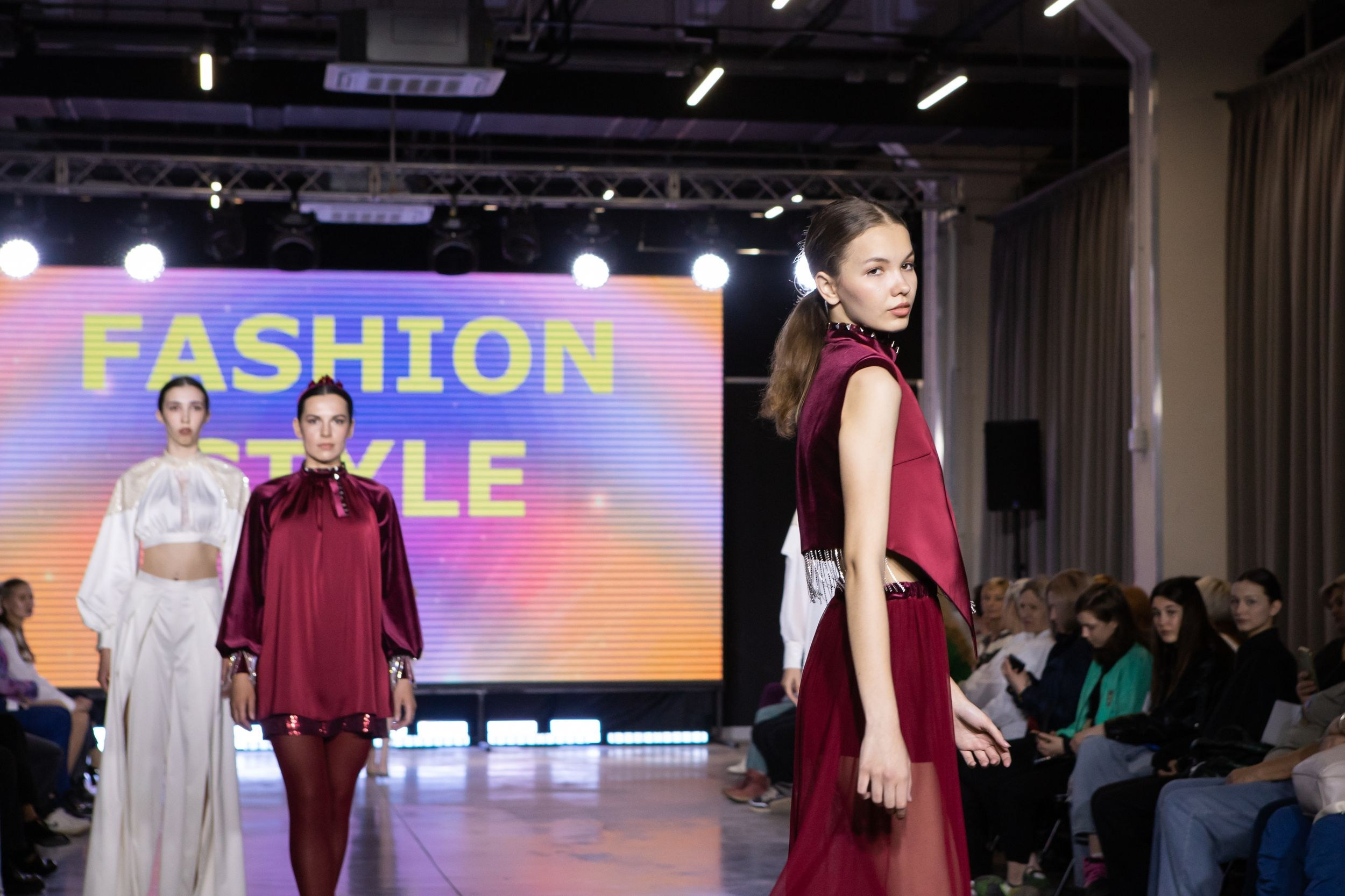 Фестиваль моды и красоты Fashion Style (11 мая 2024). Репортажный фотограф Алексей Пирязев