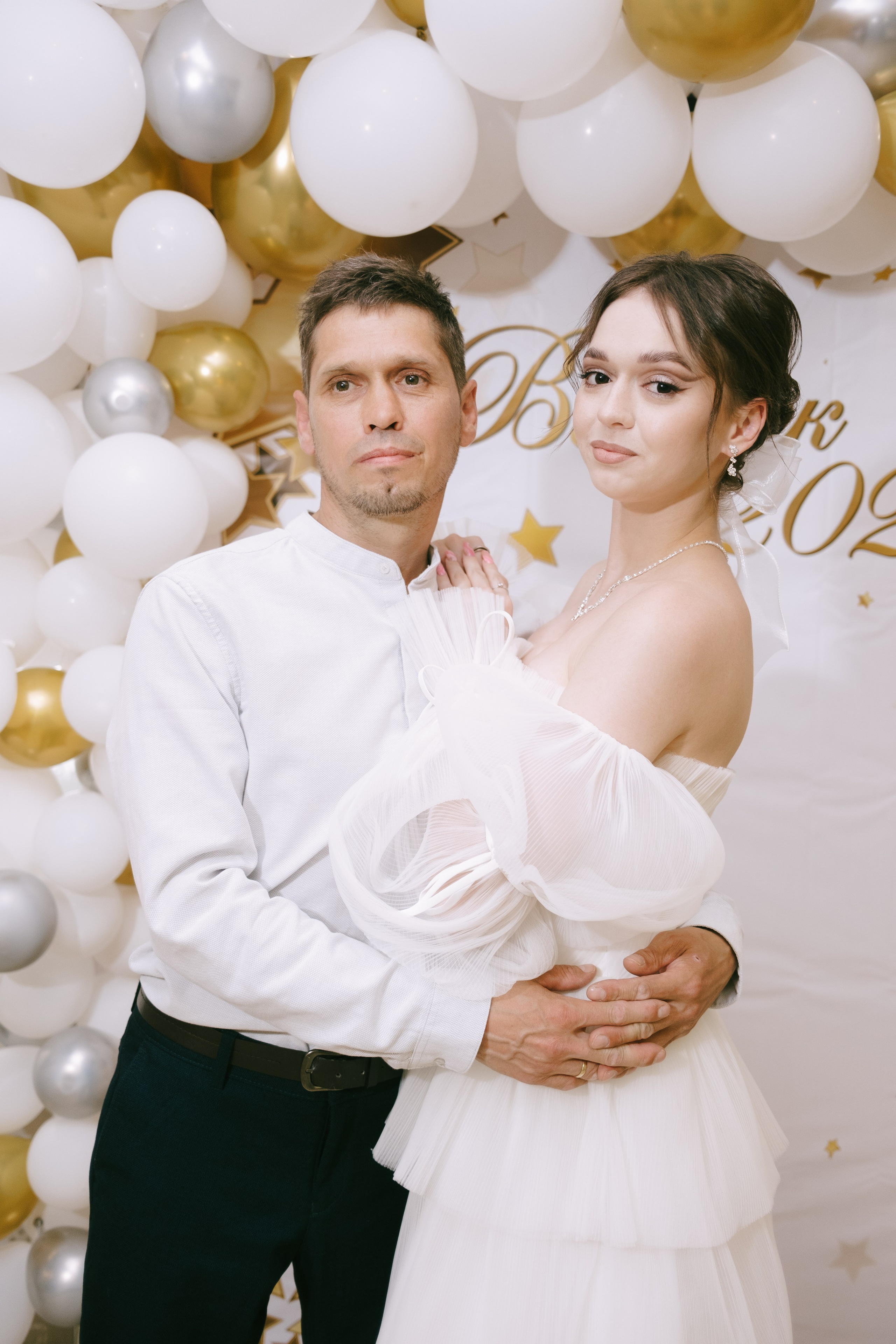 Выпускной школа 33. Свадебный и репортажной фотограф Денис Ожигин в Краснодаре и Краснодарском крае