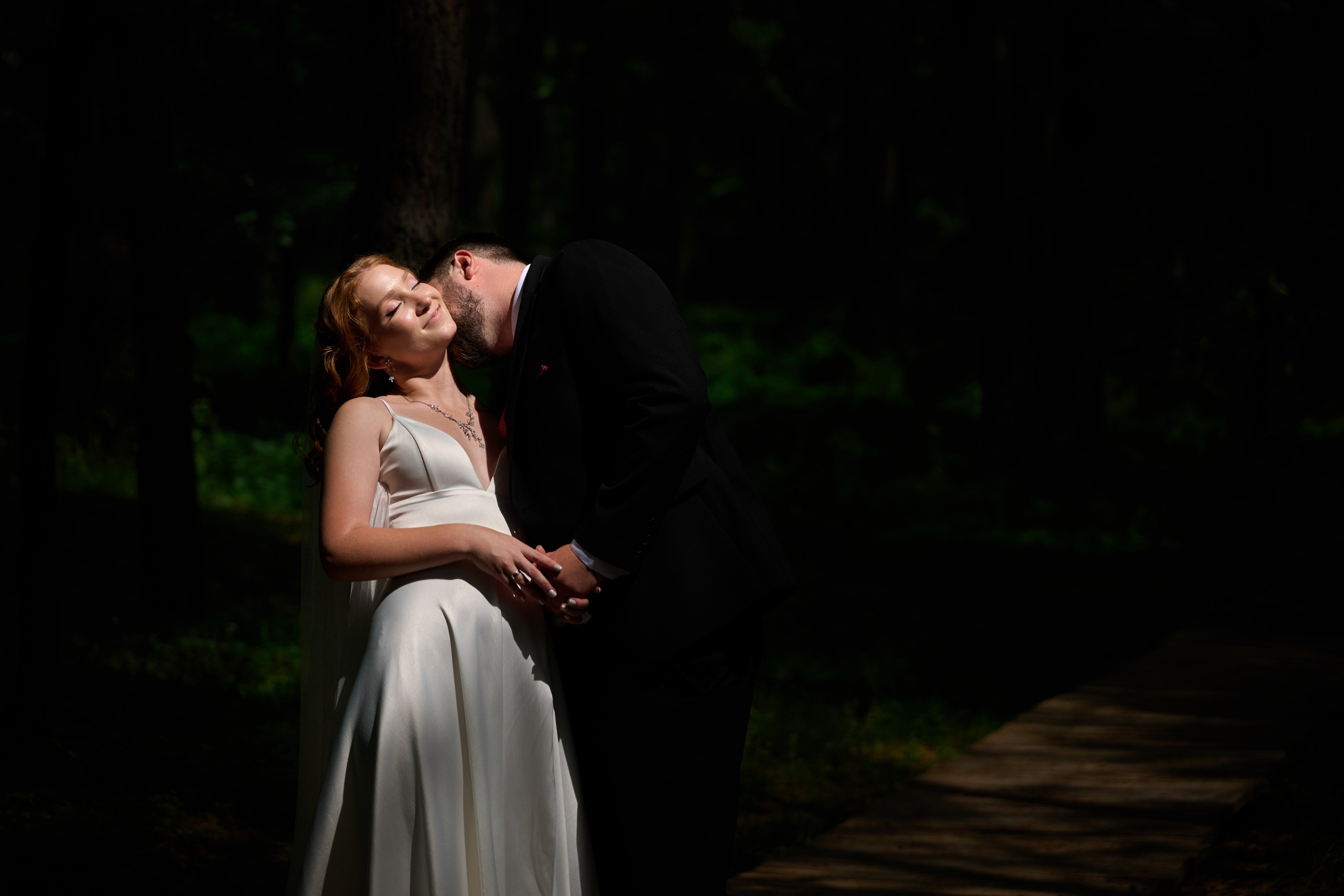 Свадьба Павла и Анастасии на тему мотоцикл — свобода. Профессиональный фотограф Старый Оскол, Губкин — свадьба, венчание, крещение, юбилей и день рождения