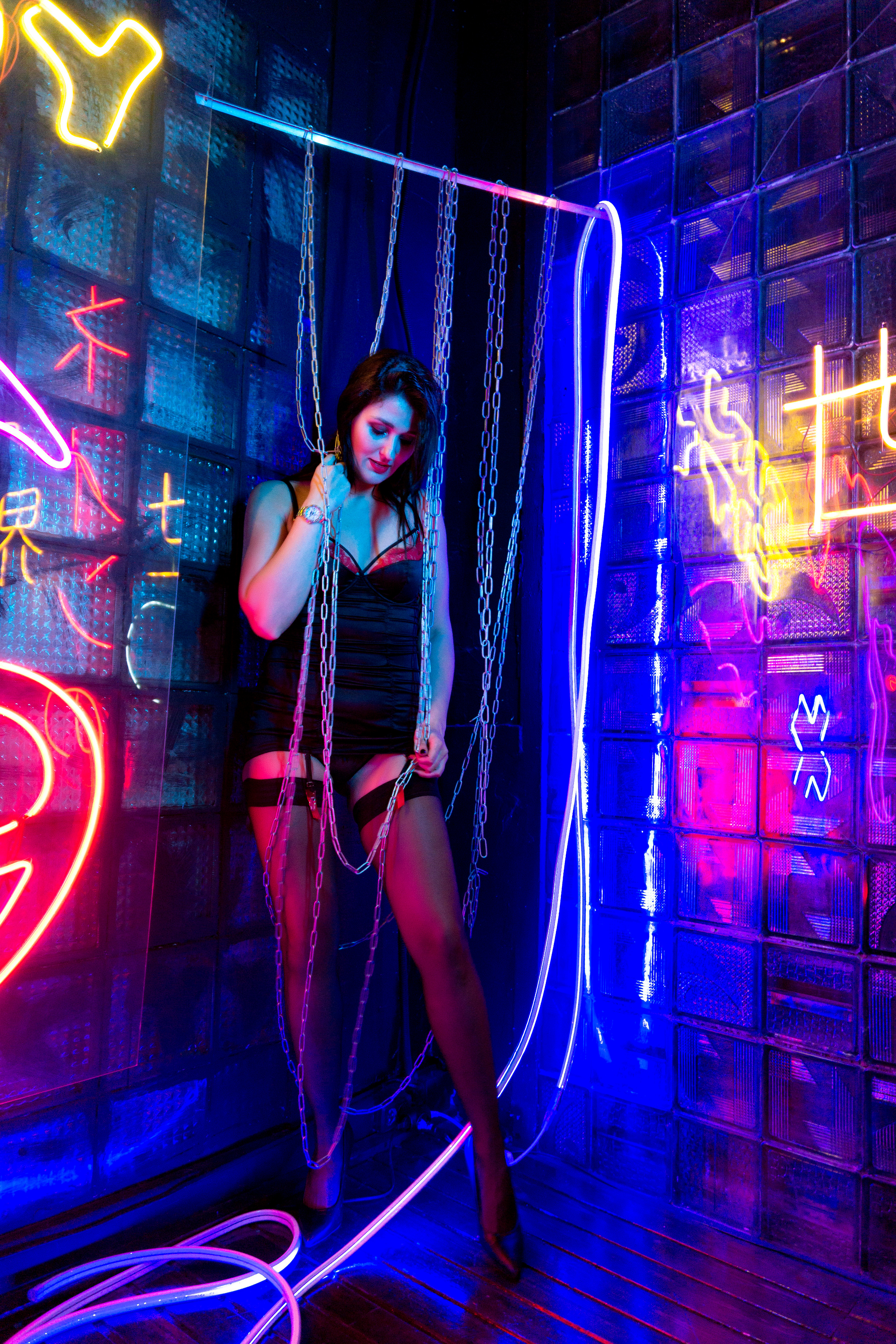 Екатерина. «Неоновый демон». Фотограф Валерия Скиба Москва, Краснодар, СПБ