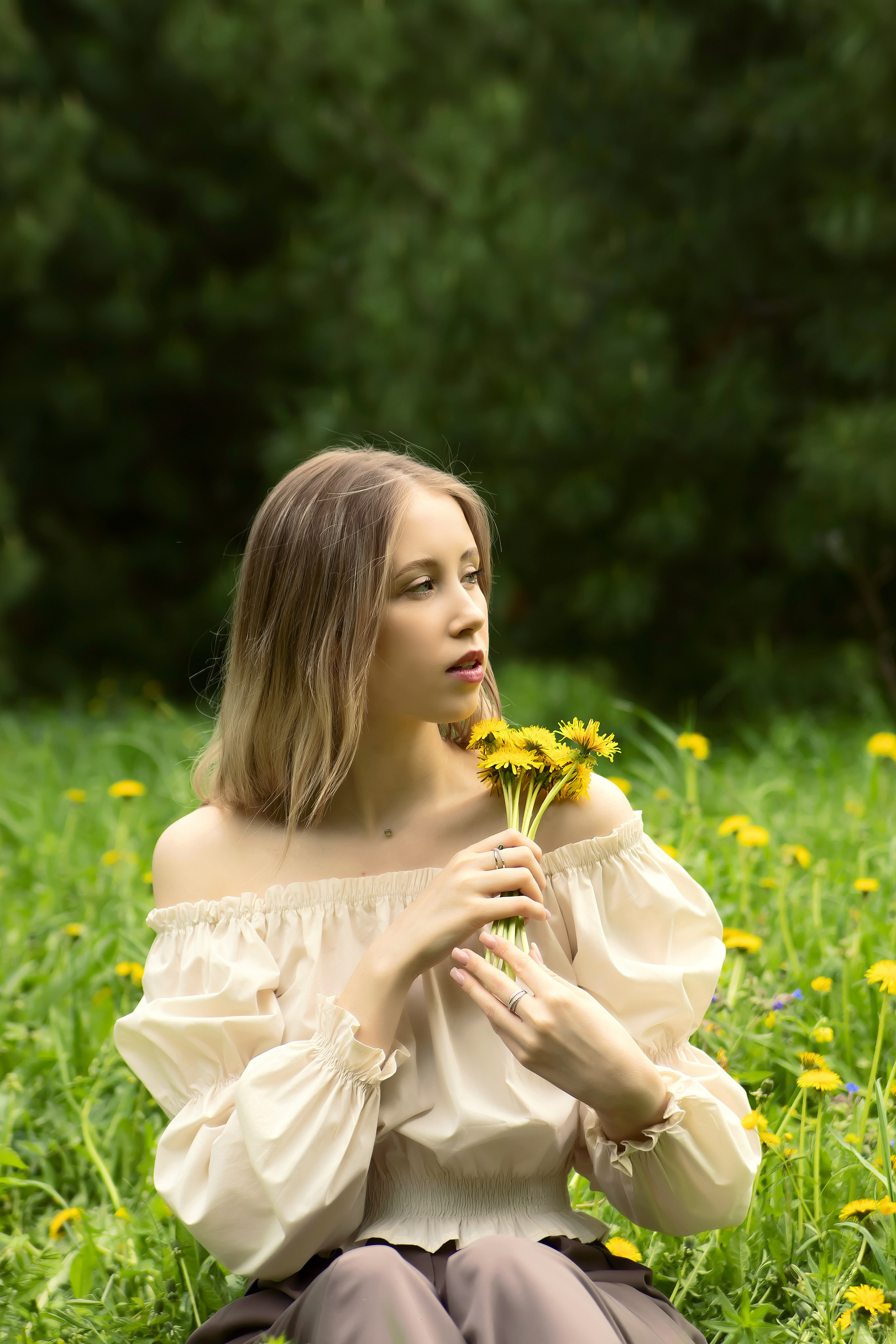 Индивидуальная фотосессия на цветении. Детский и семейный фотограф Кемерово Антонина Семеркова!