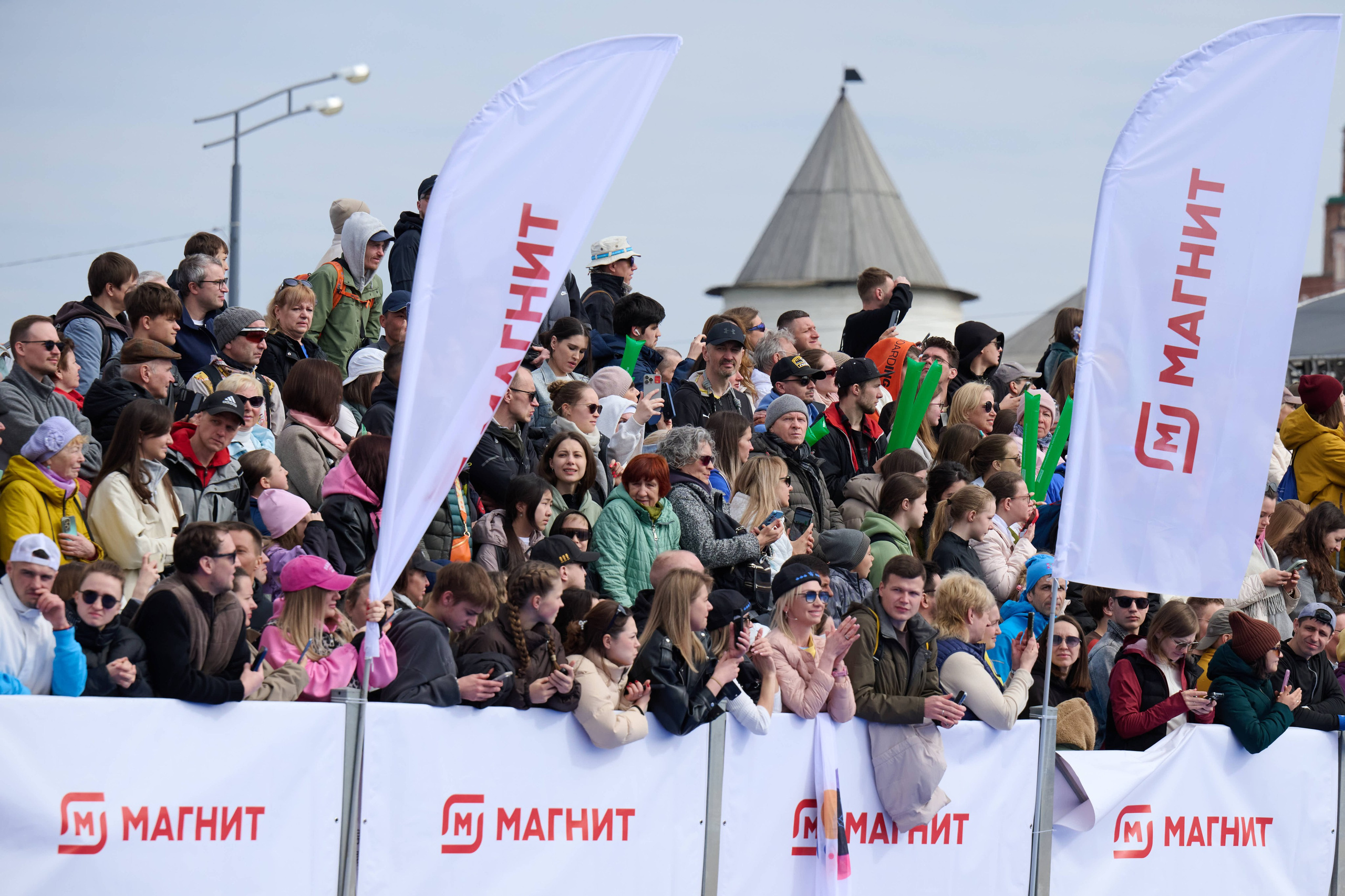 Магнит корпоративная команда. Спортивный и репортажный фотограф в Казани Вячеслав Сатонин