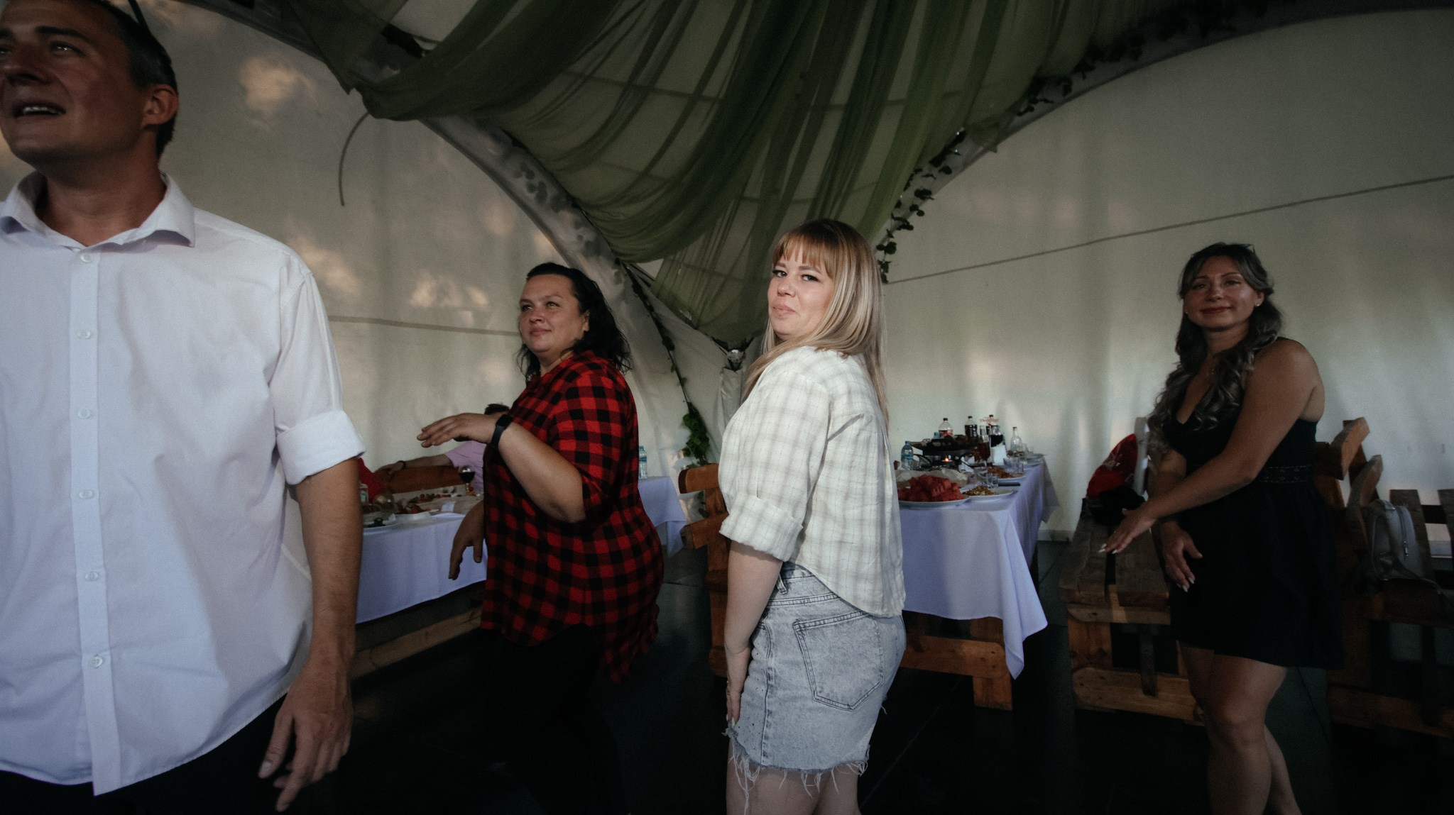 Фабрика Дверей. Свадебный и репортажный фотограф Дмитрий Кононенко