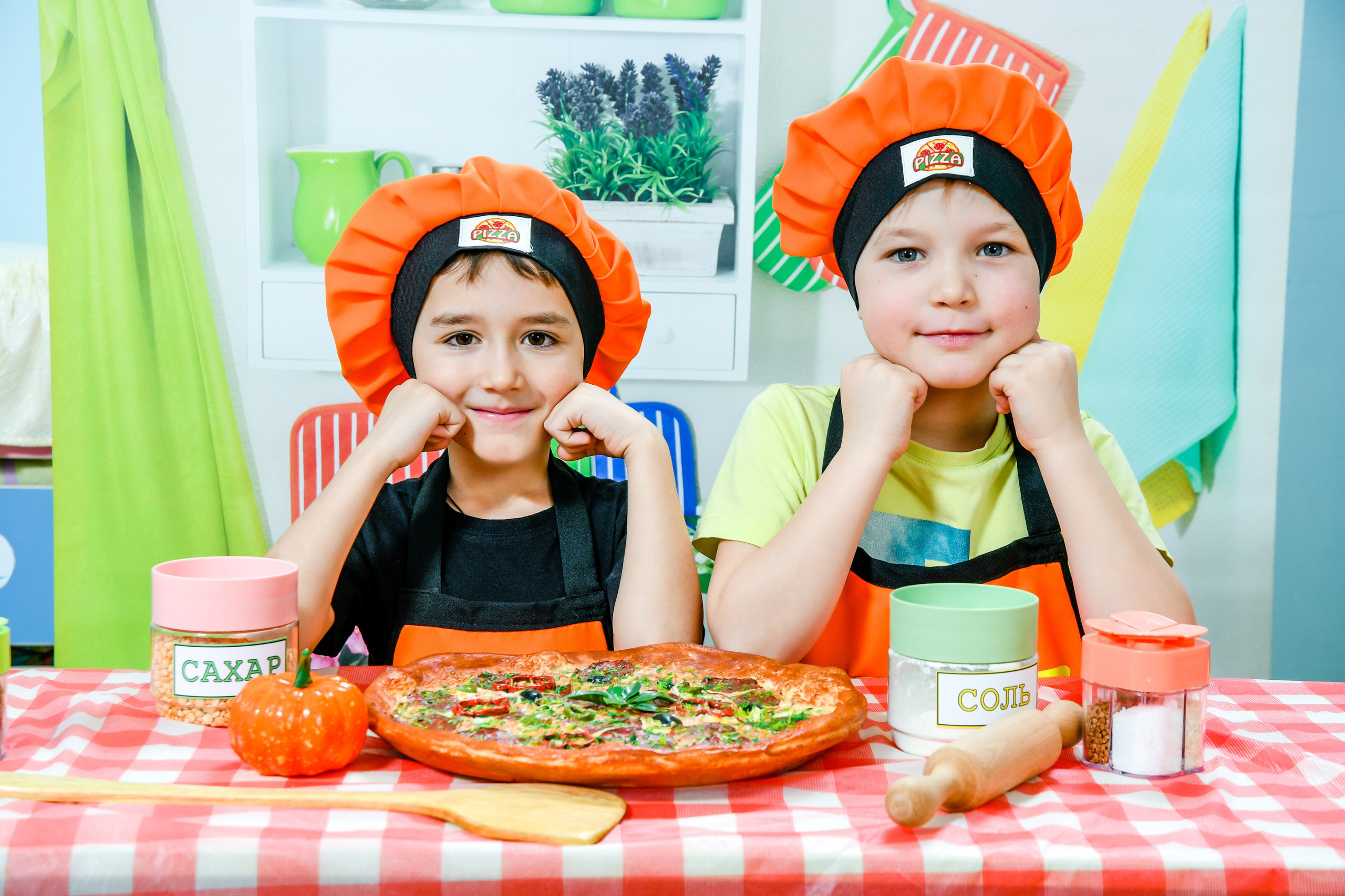 Тематическая фотосессия «ПОВАРЯТА» для выпускного альбома. Вячеслав Скрипник Фотограф Краснодар