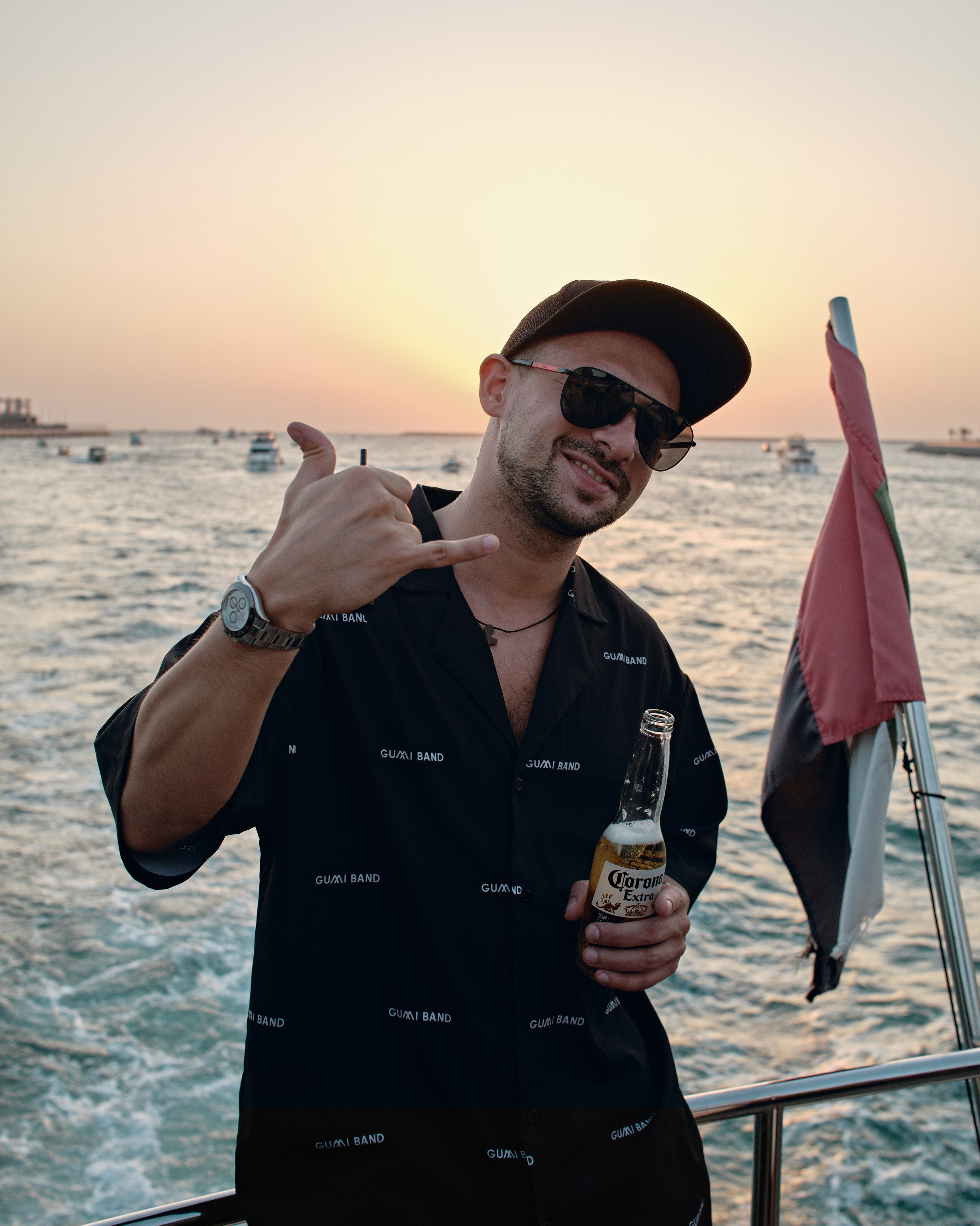 PAVEL DEREVYANKO. NOIZOMAX Художественный фотограф в Дубай