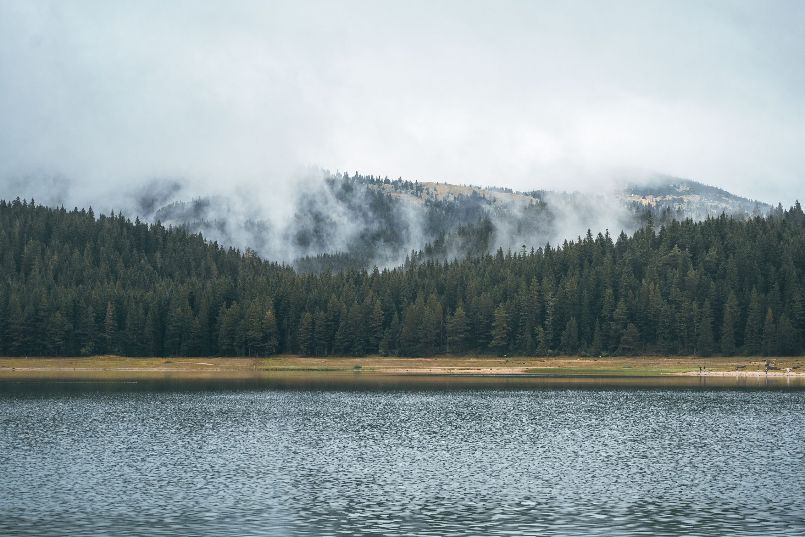 ДУРМИТОР. ЧЕРНОЕ ОЗЕРО. Фотограф в Белграде Чугреева Елена