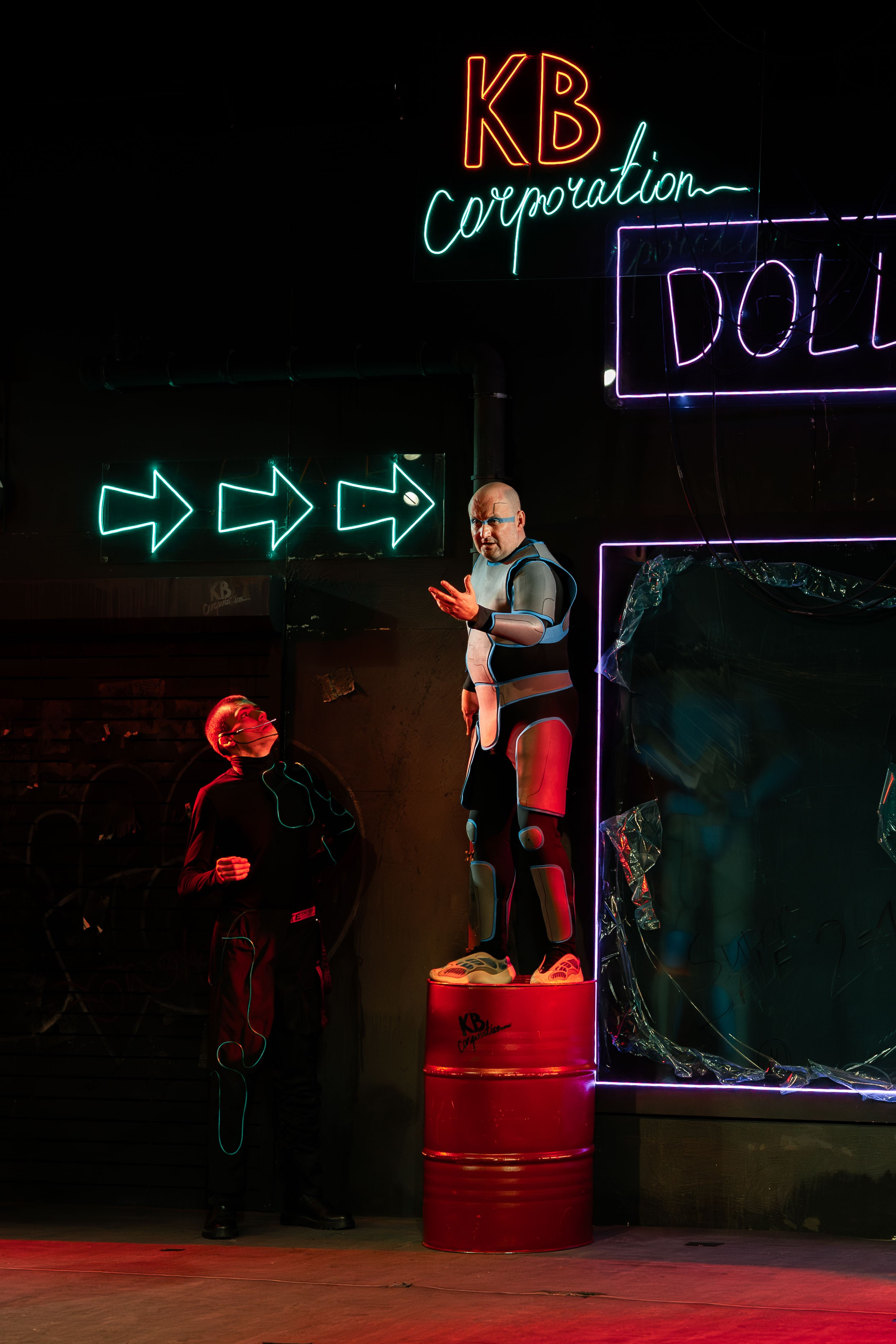 Театр Юного Зрителя «Буратино 2087». Кадр Плюс — Фотография с характером «Визуальный продюсер и фотограф Марк Файзулин»