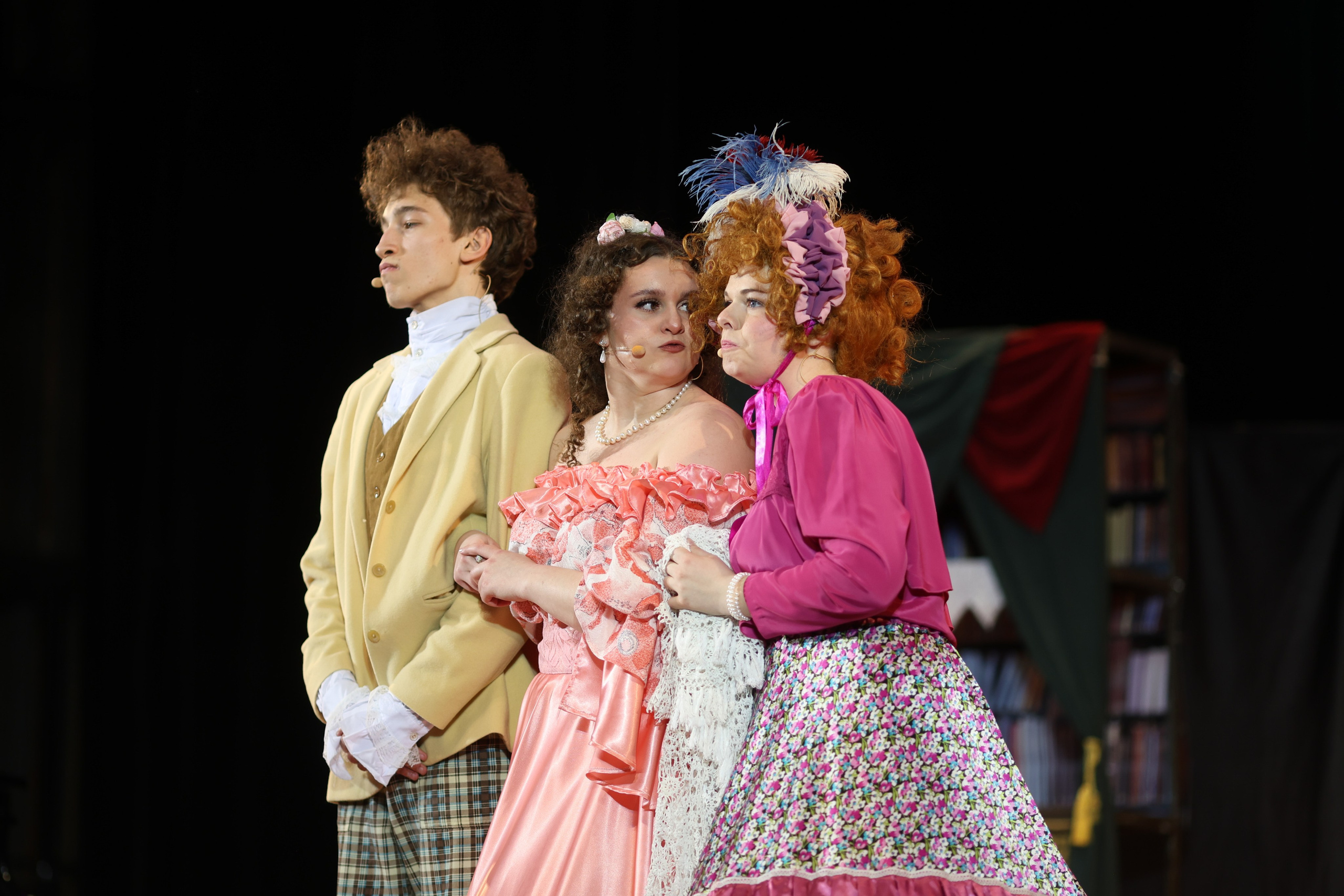 Сцена. Фотограф Людмила Оюн