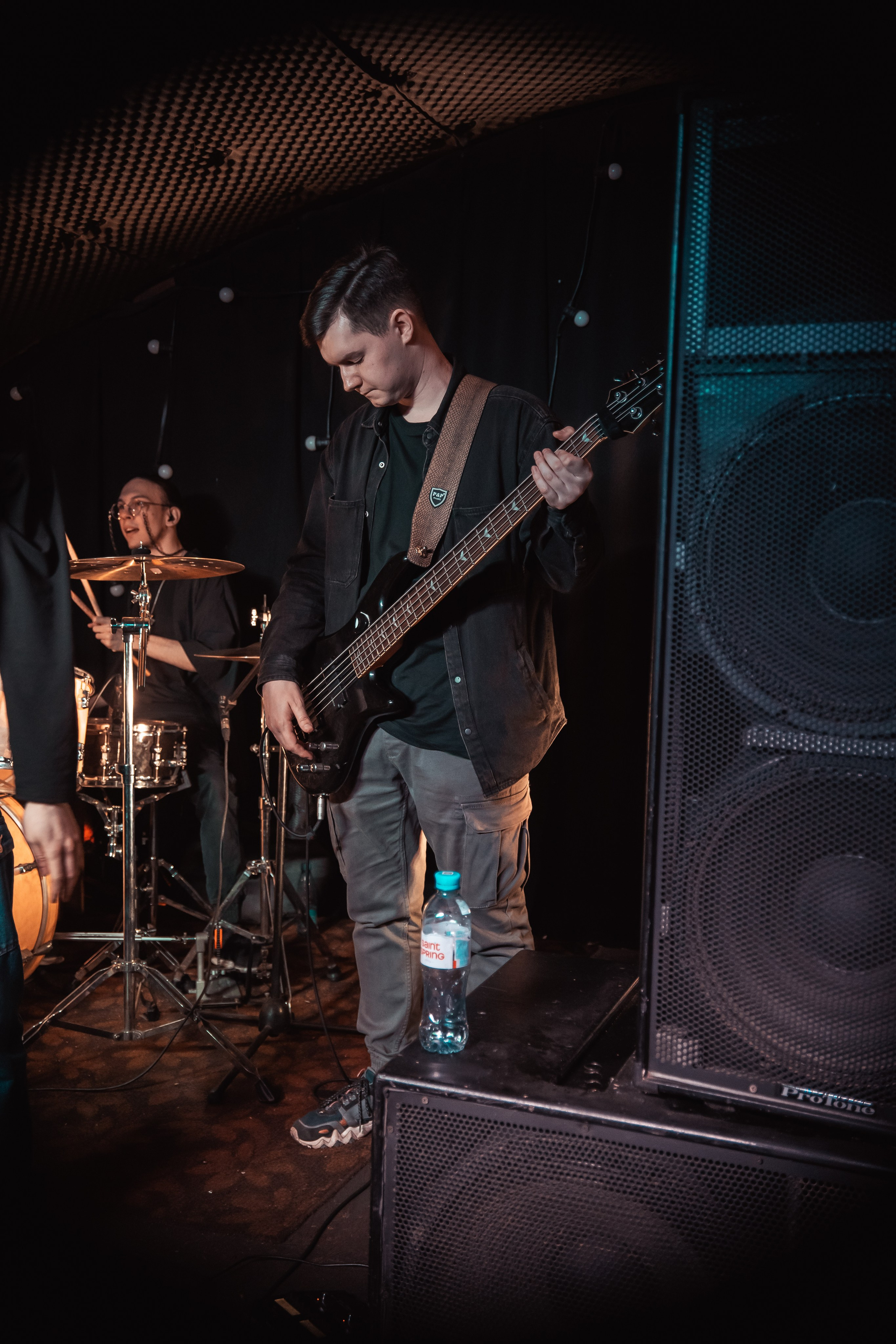 Праймал. Бар «Дело не в тебе», Красноярск, 20.04.2025. Фотограф Регина Крикунова г. Красноярск