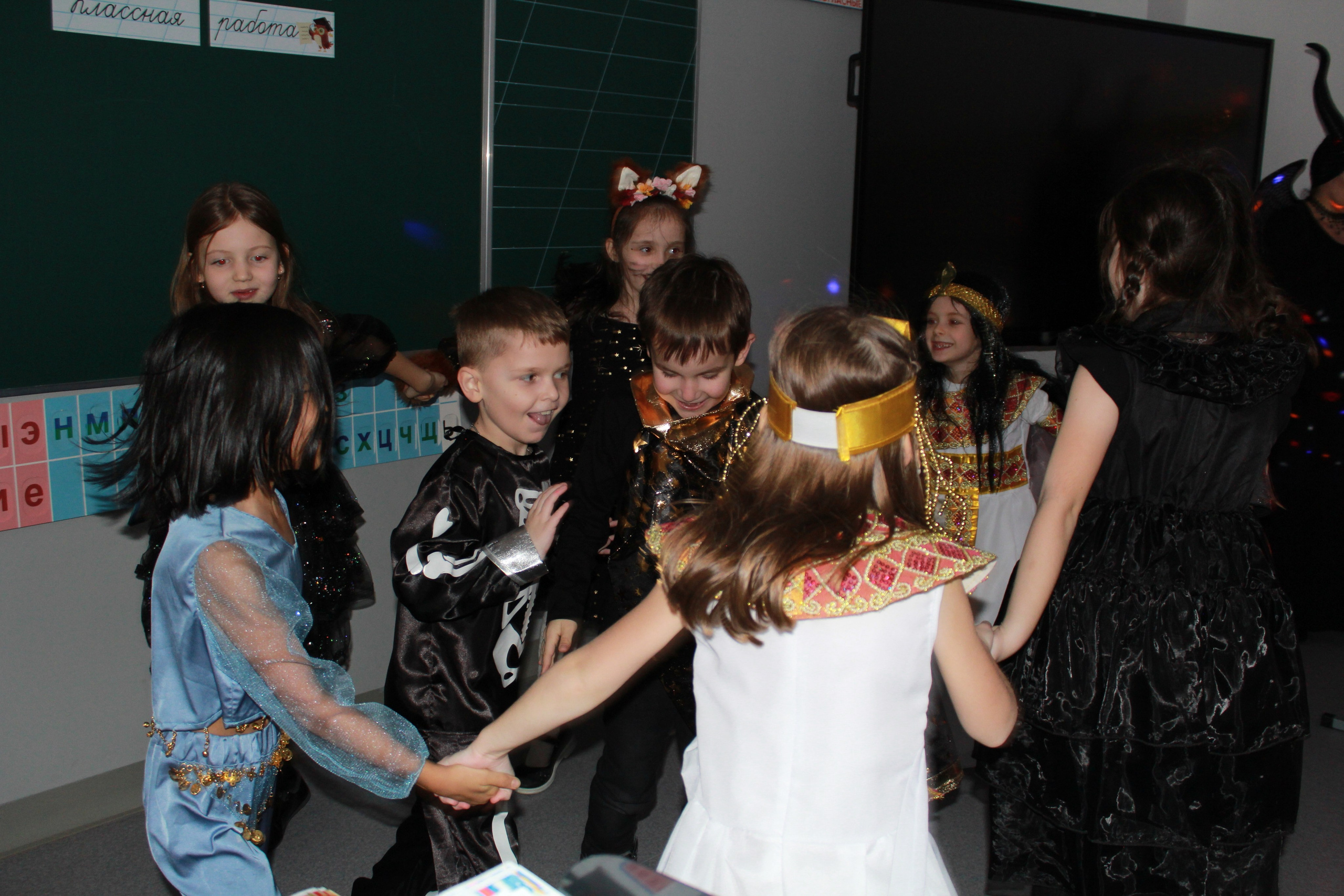 Праздники, мероприятия (Новогодний карнавал 2024-2025). Портфолио