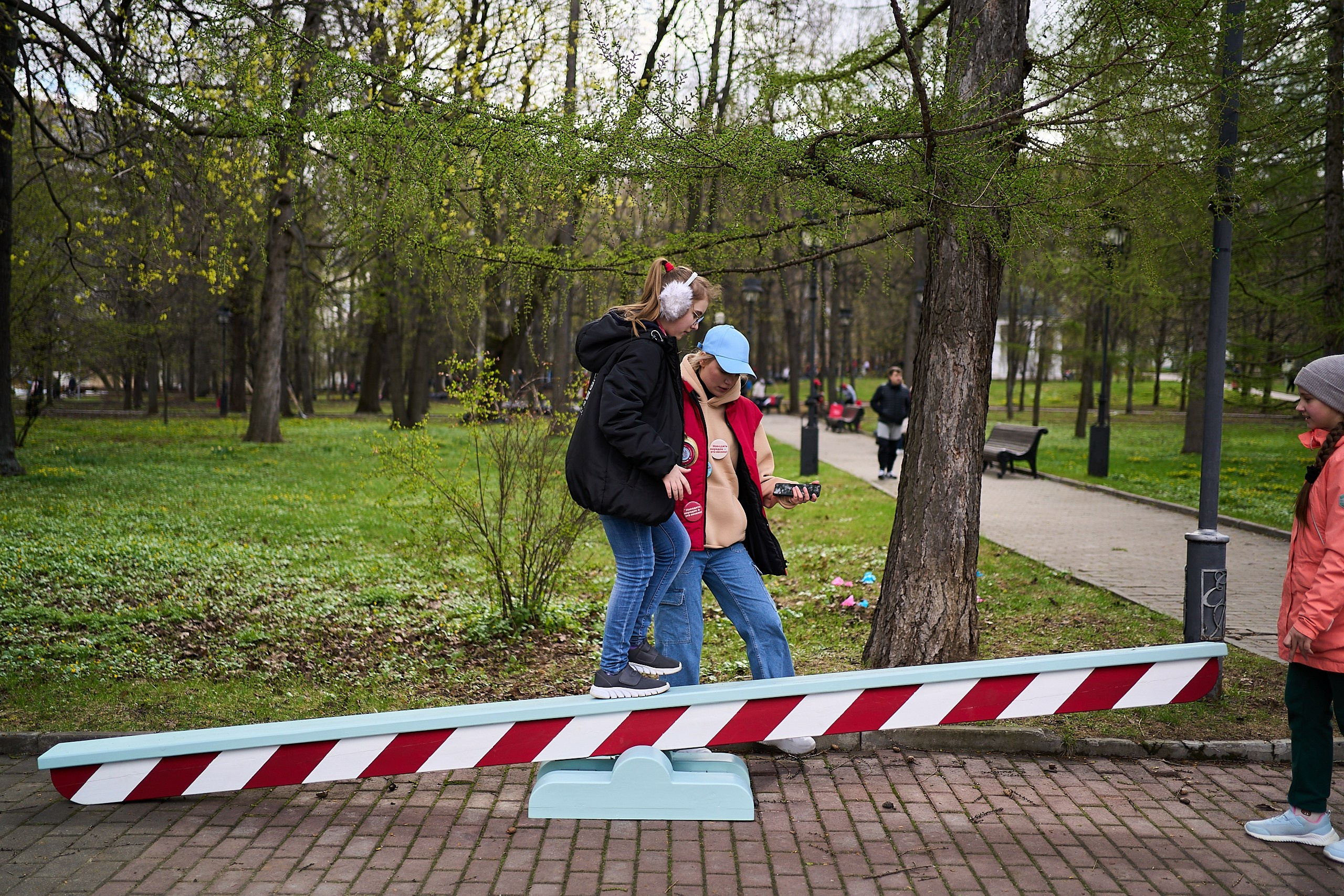 Субботник у Управления делами Мэра и Правительства Москвы. Фотограф и Видеограф в Москве. Олег Корушев