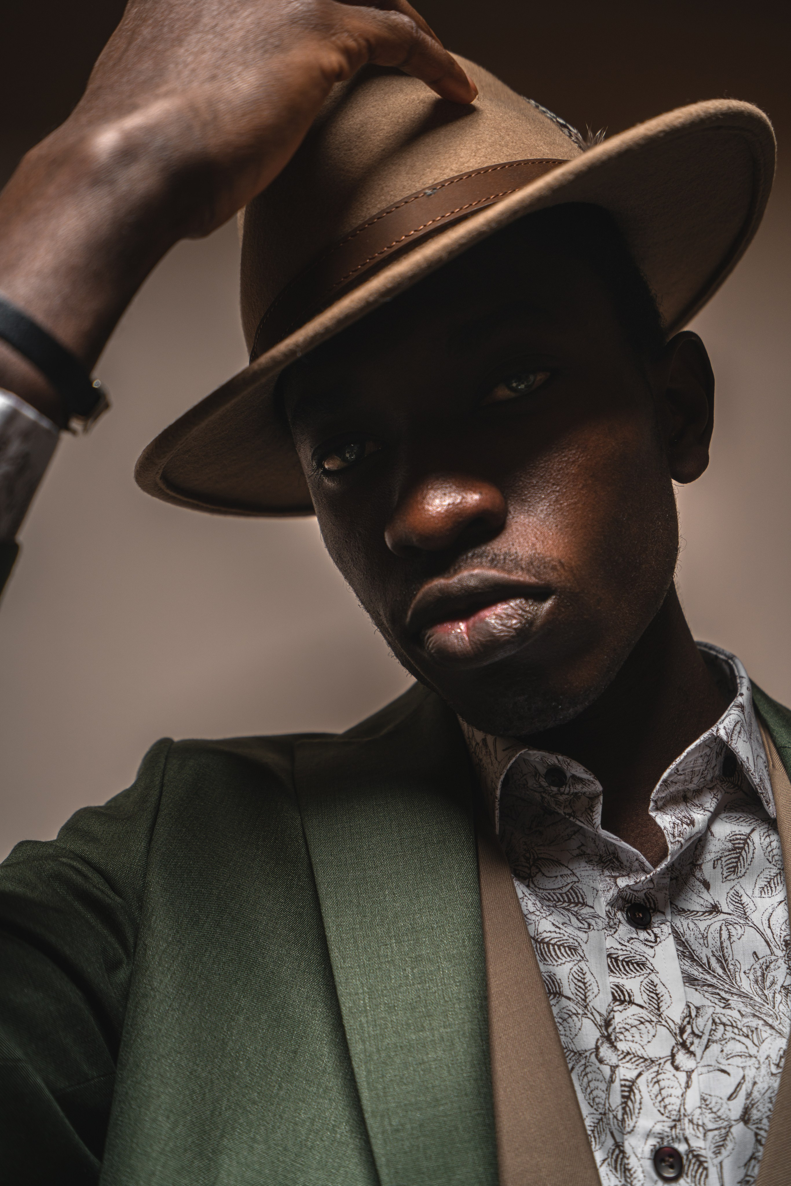 Oleg Koshmarov — Portrait Photographer in Moscow