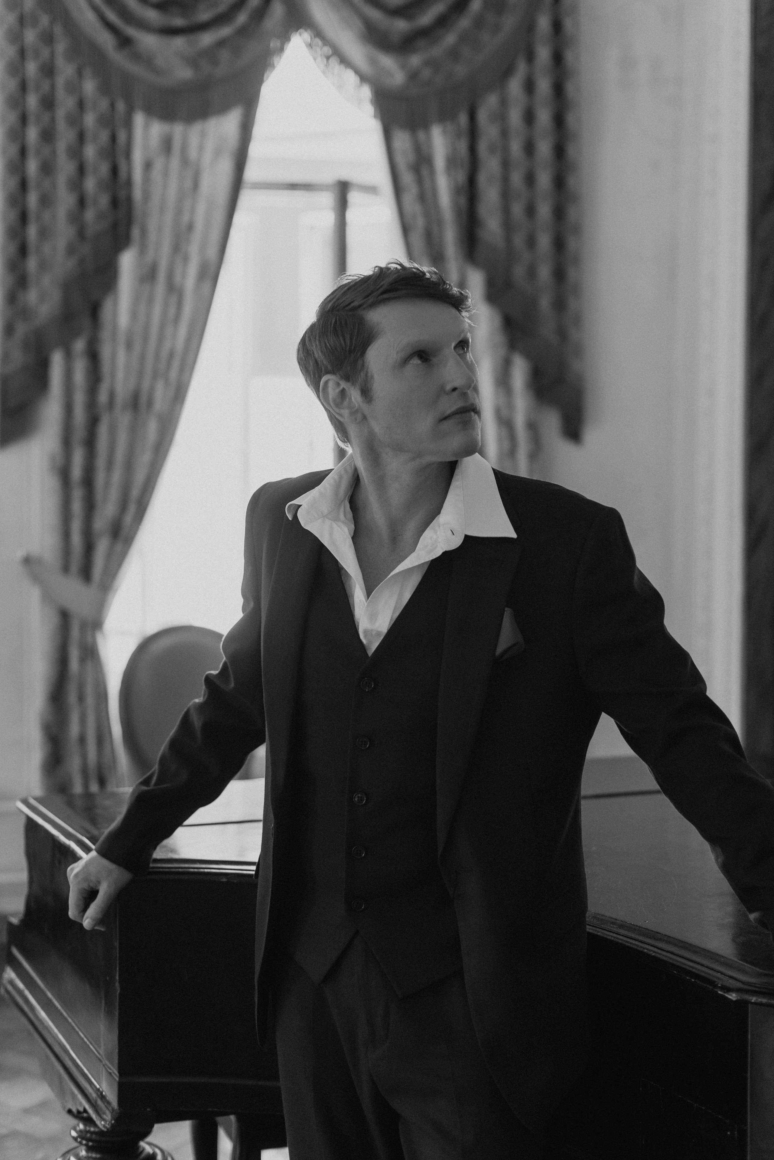 Алексей Елистратов, библиотека им. А. С. Пушкина. Ульяна Сёмина, фотограф, Москва