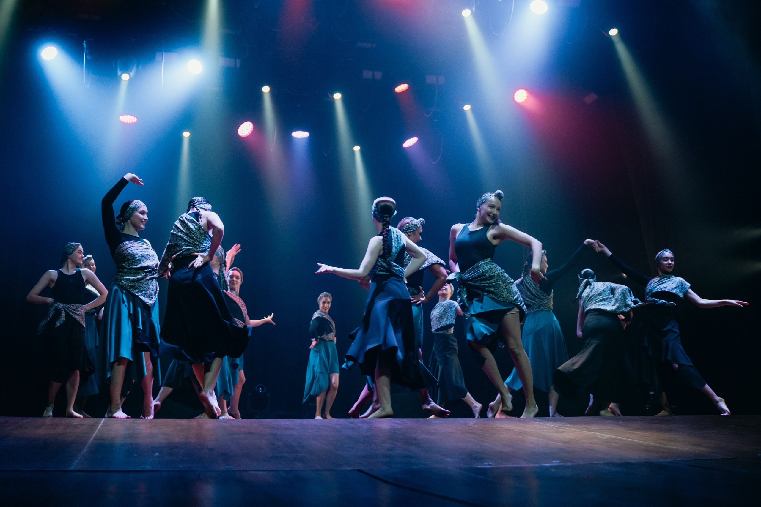 Спектакль «Песнь сирен». Главная