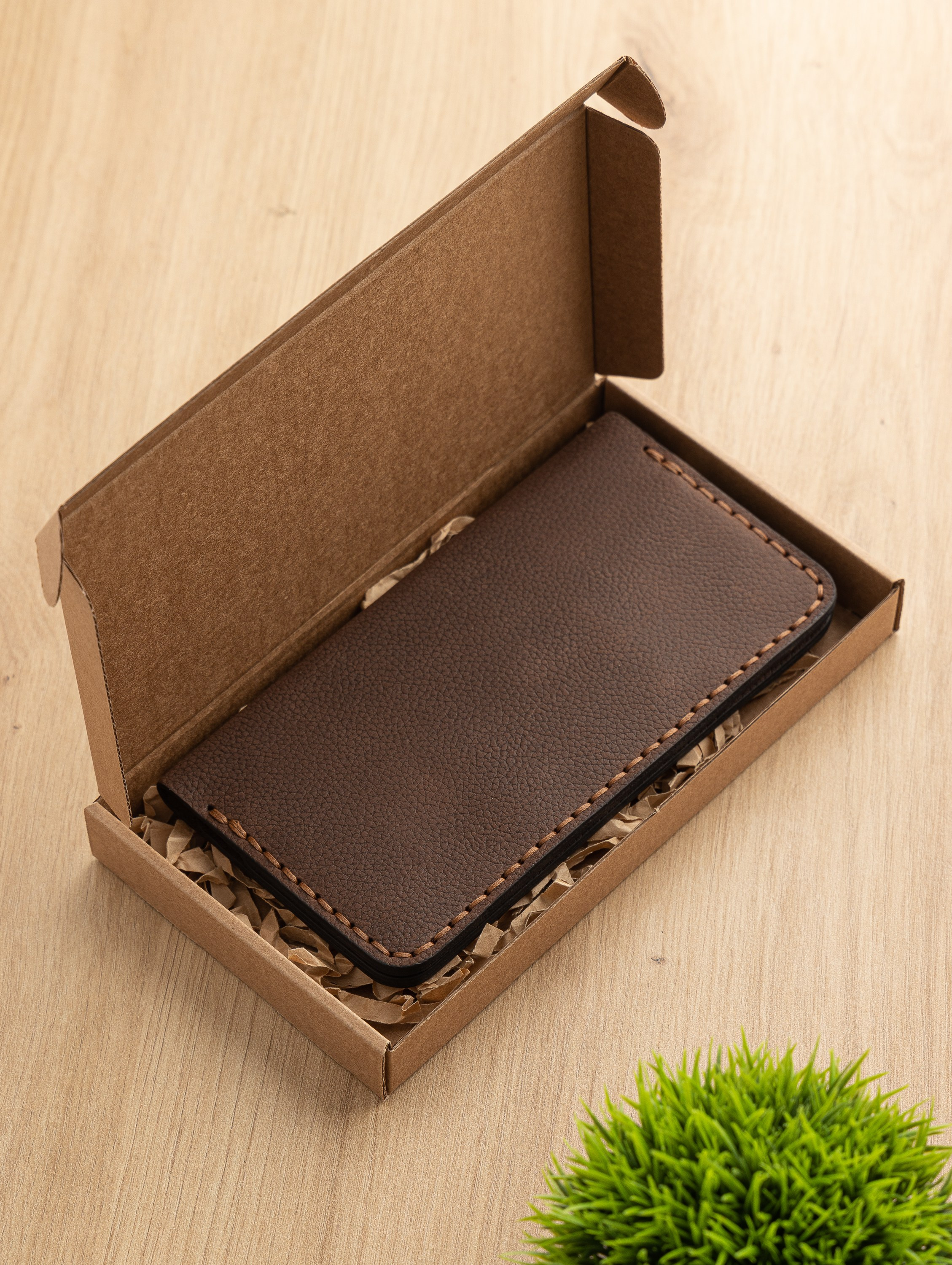 Фотосъемка кожаных изделий для маркетплейсов. Алексей Темнов — фотограф в Пятигорске