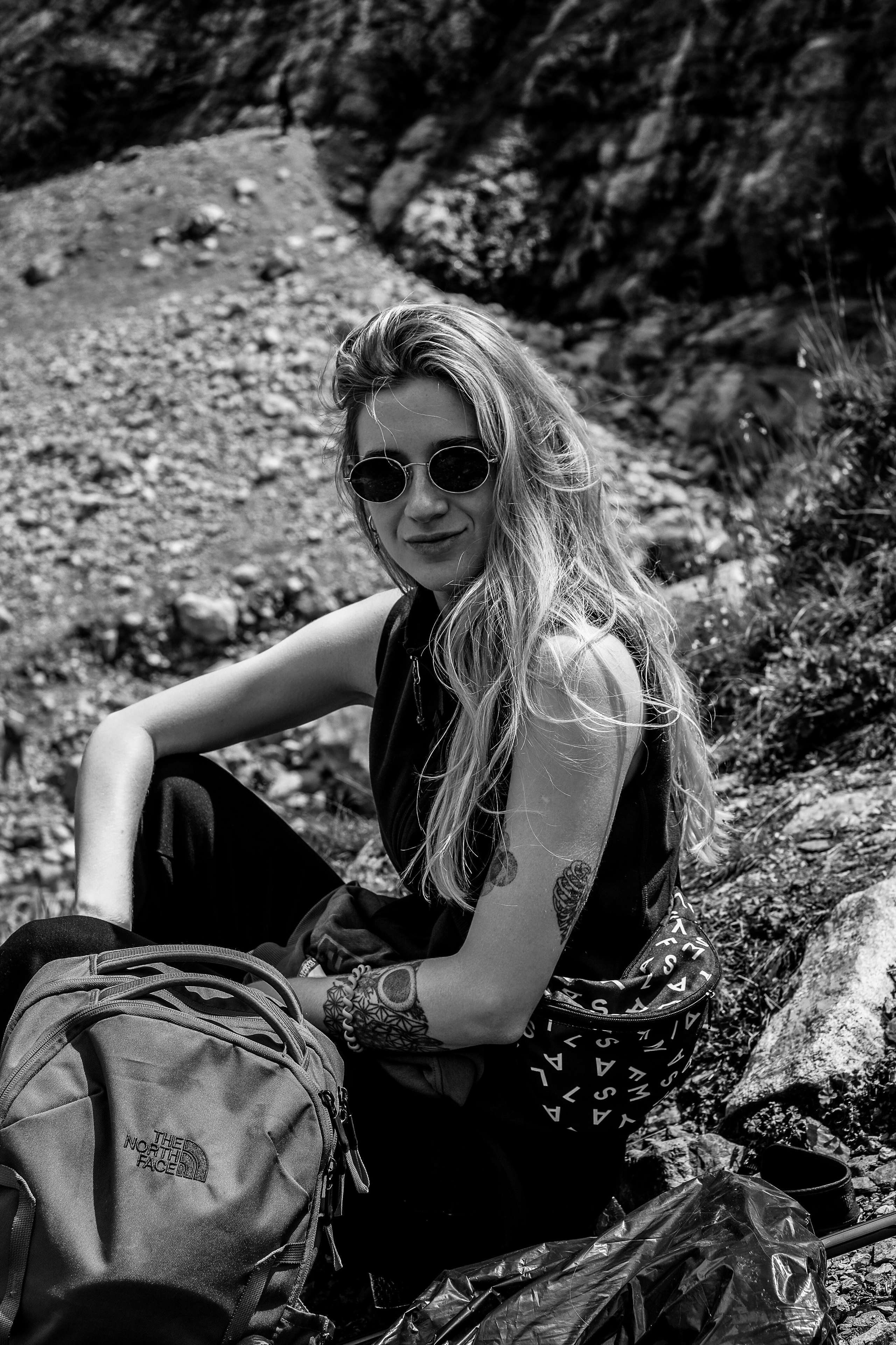 MOUNTAINS ASS FAMILY