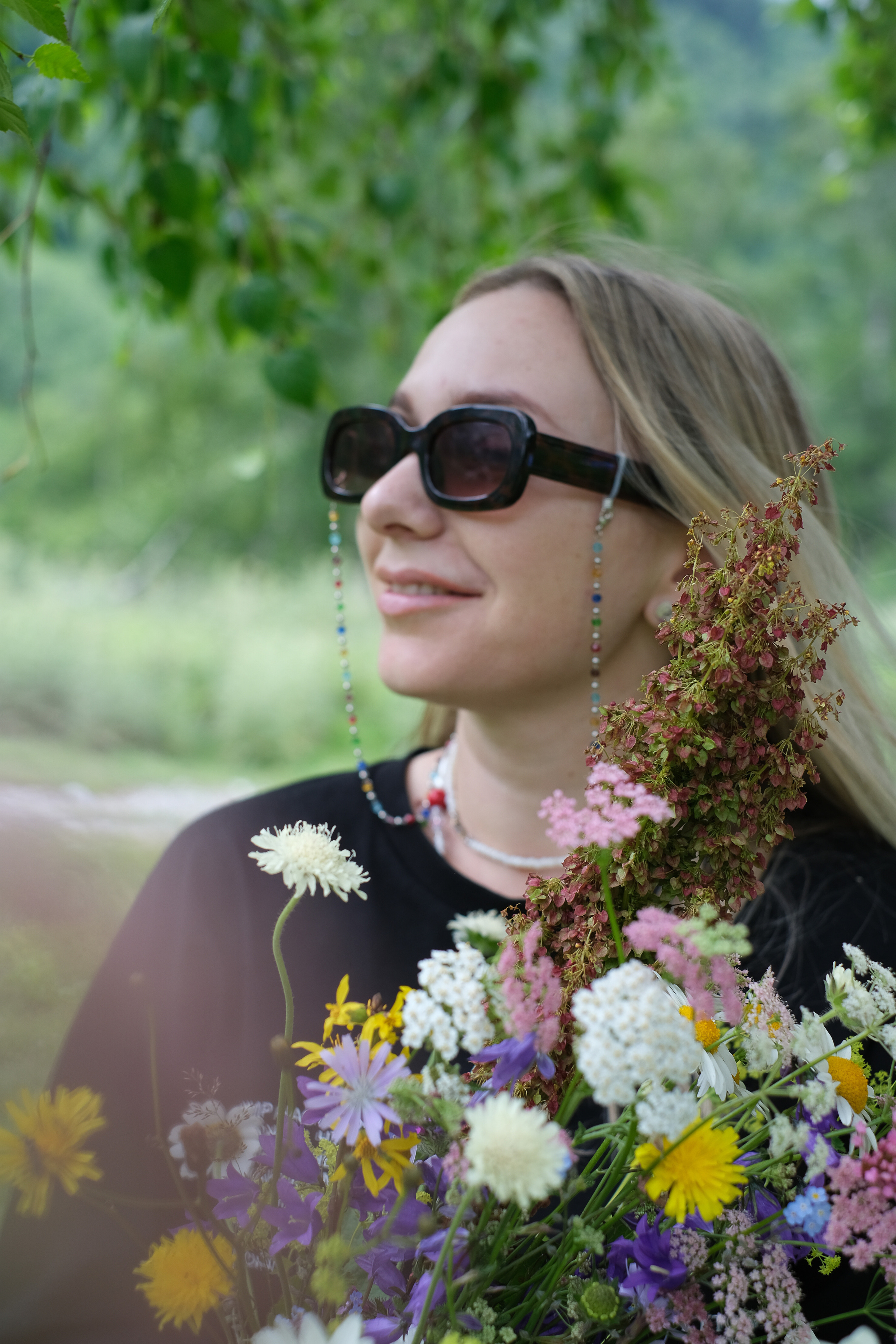 MOUNTAINS ASS FAMILY