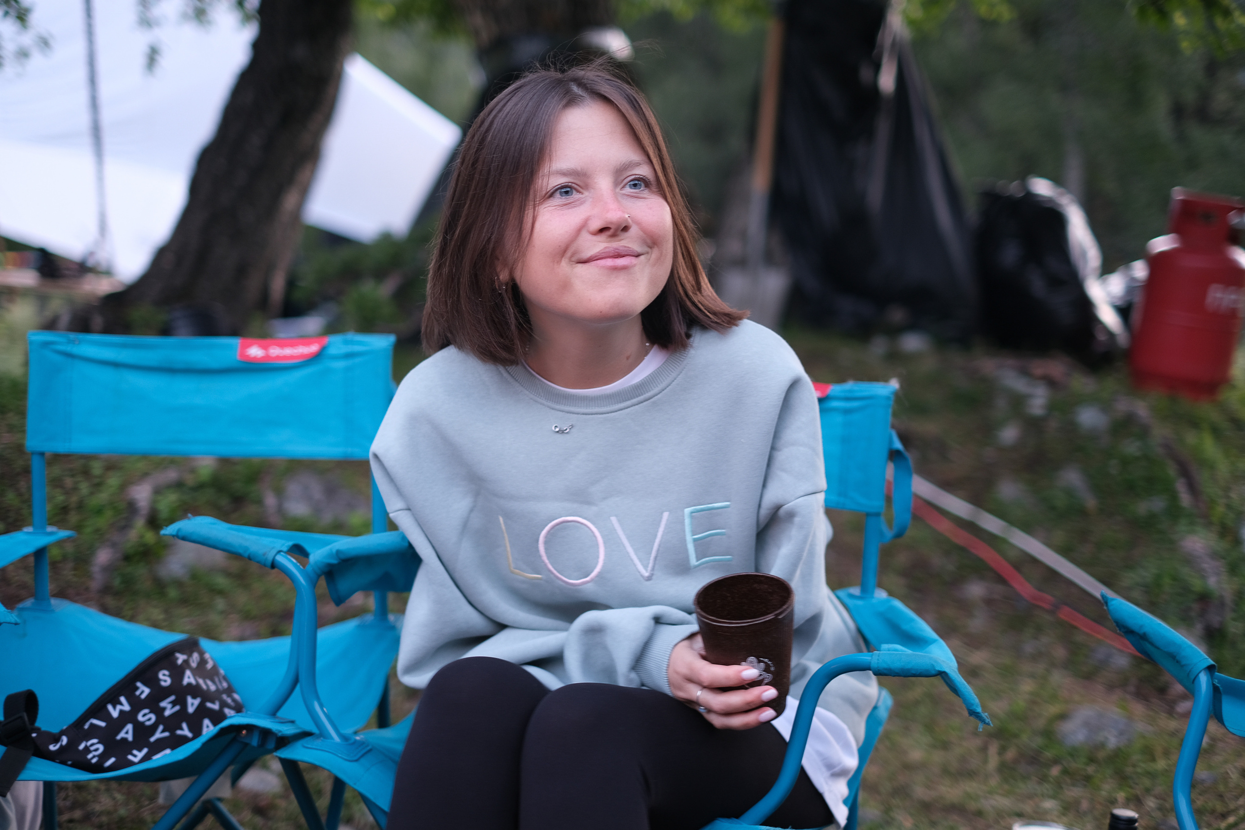 MOUNTAINS ASS FAMILY